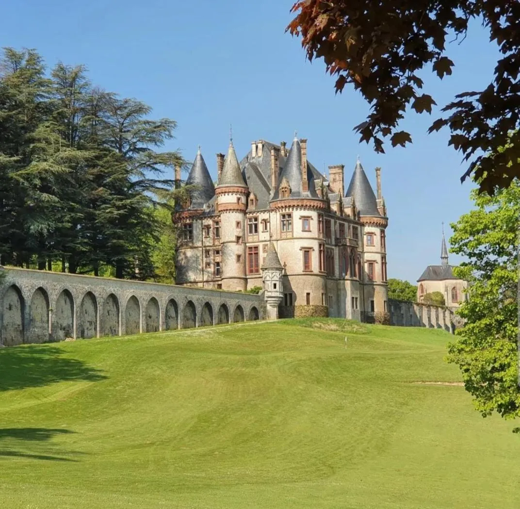 Golfcourse in Château de Bournel