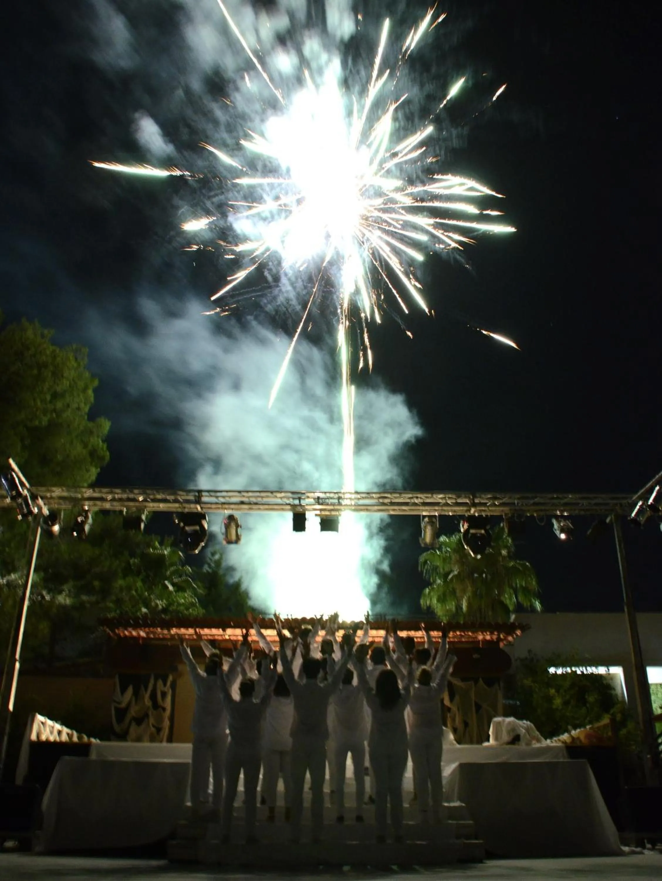 Evening entertainment in Villaggio Giardini D'Oriente