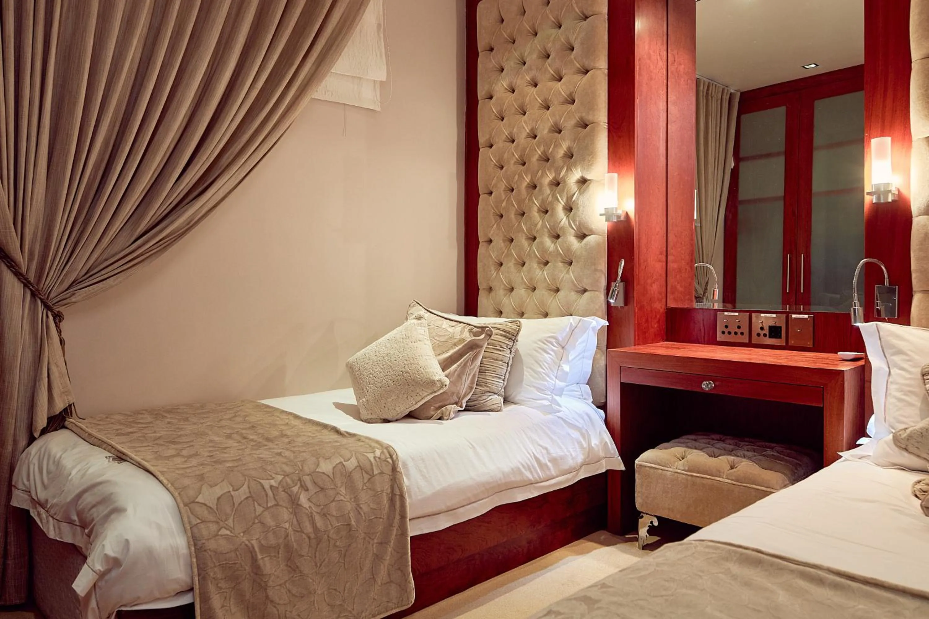 Bed in First Group La Montagne