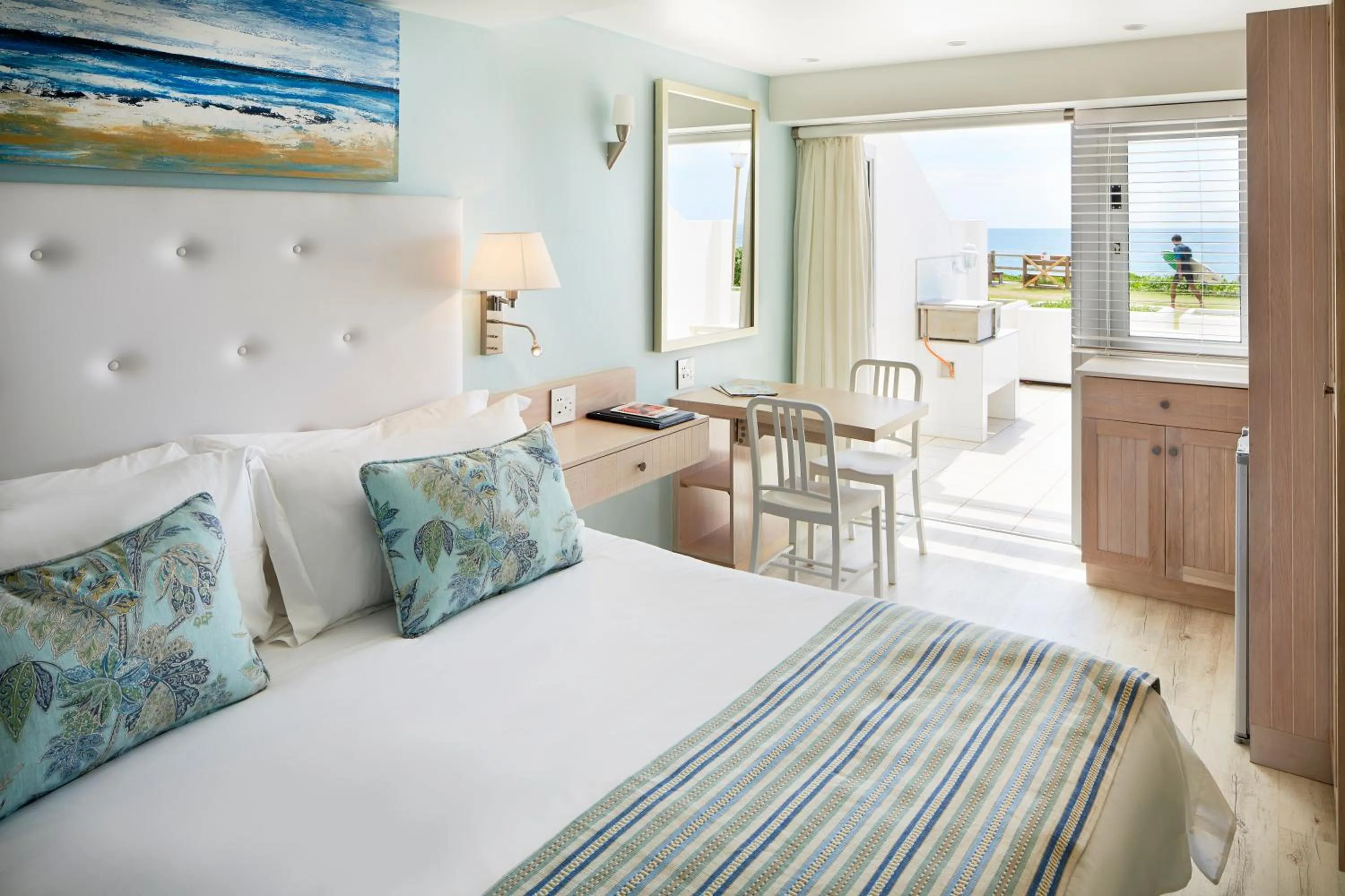 Studio with Sea View in First Group La Montagne