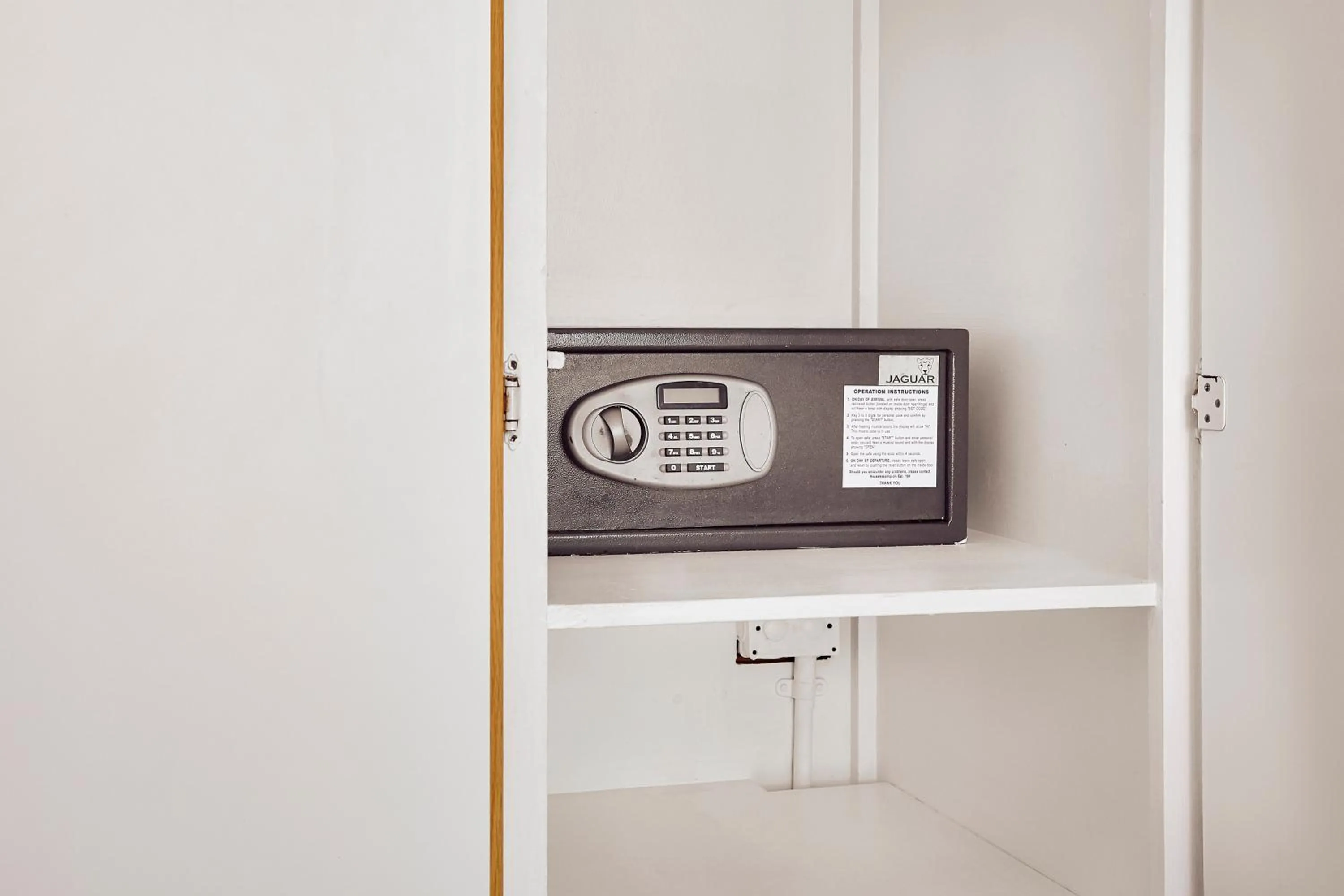 Bedroom in First Group La Montagne