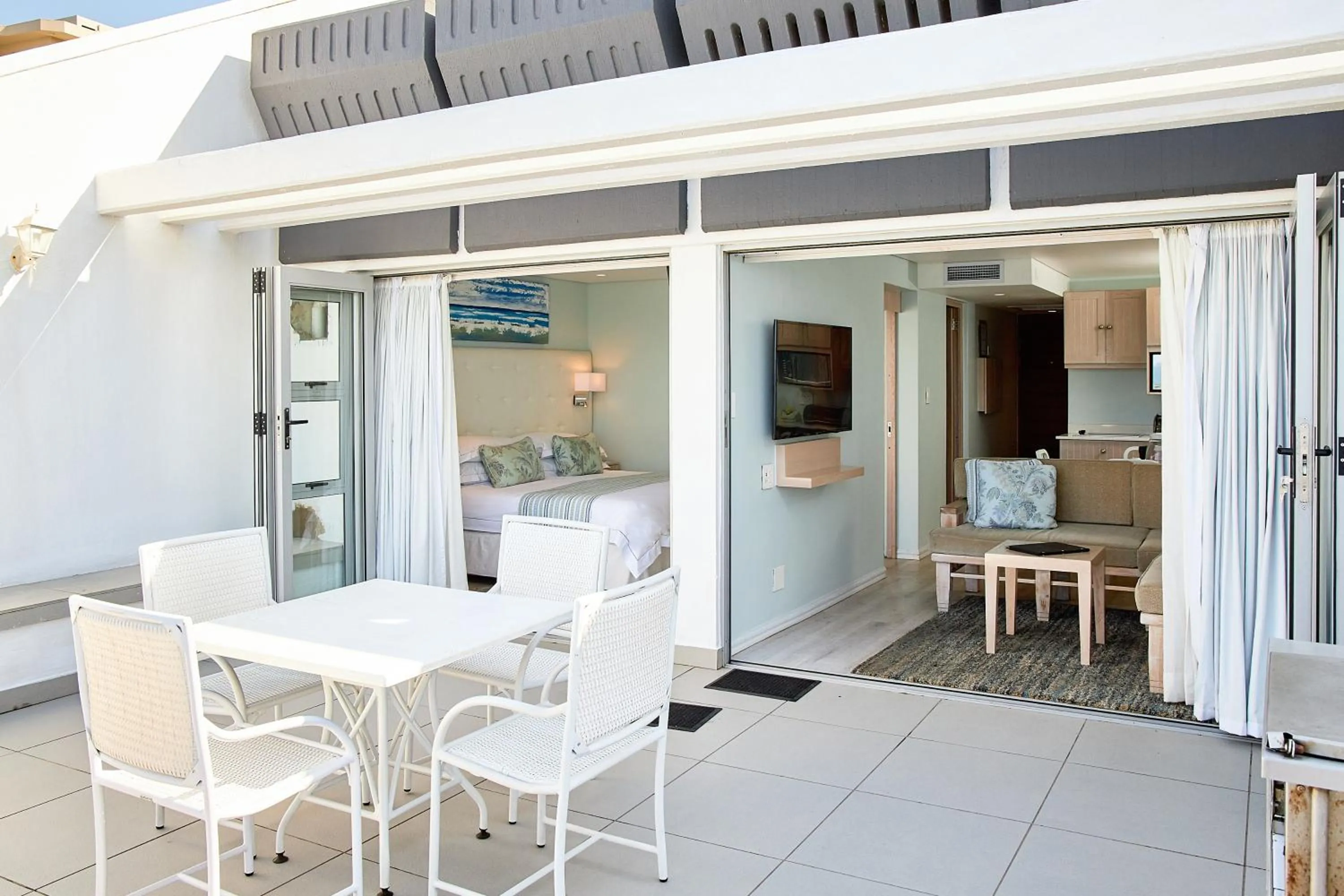 Patio in First Group La Montagne