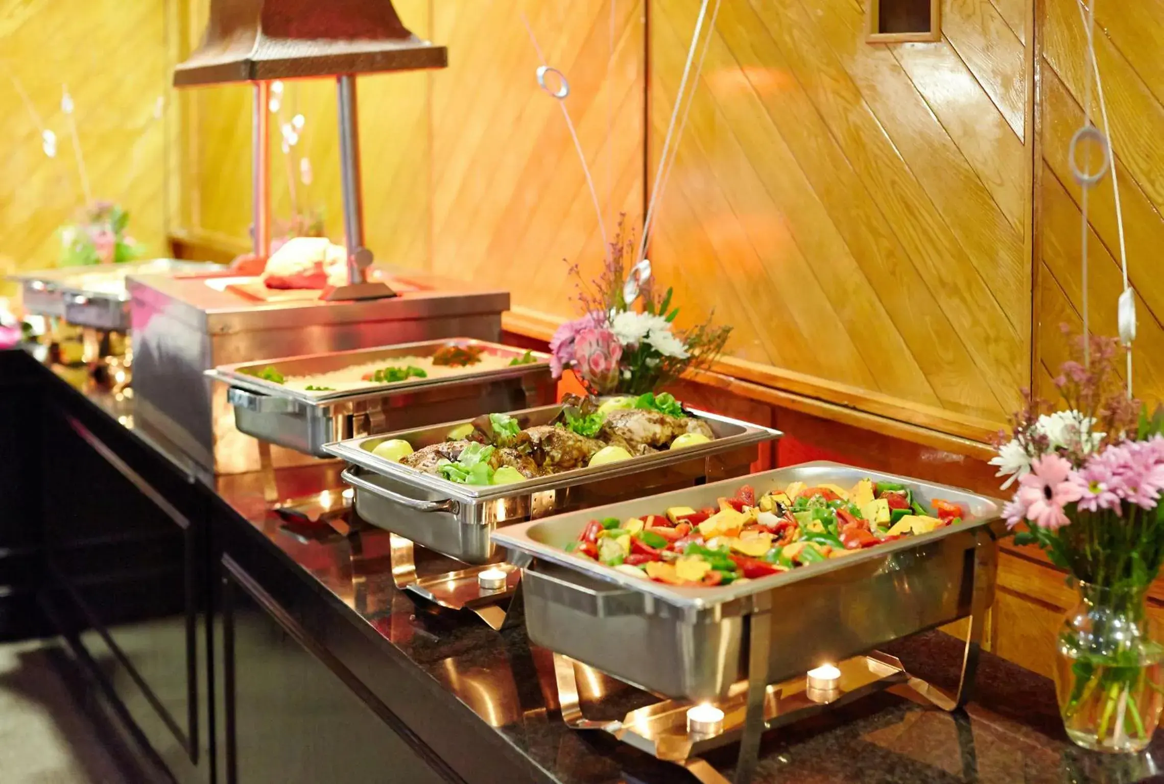 Food and drinks in First Group La Montagne Food and drinks in First Group La Montagne