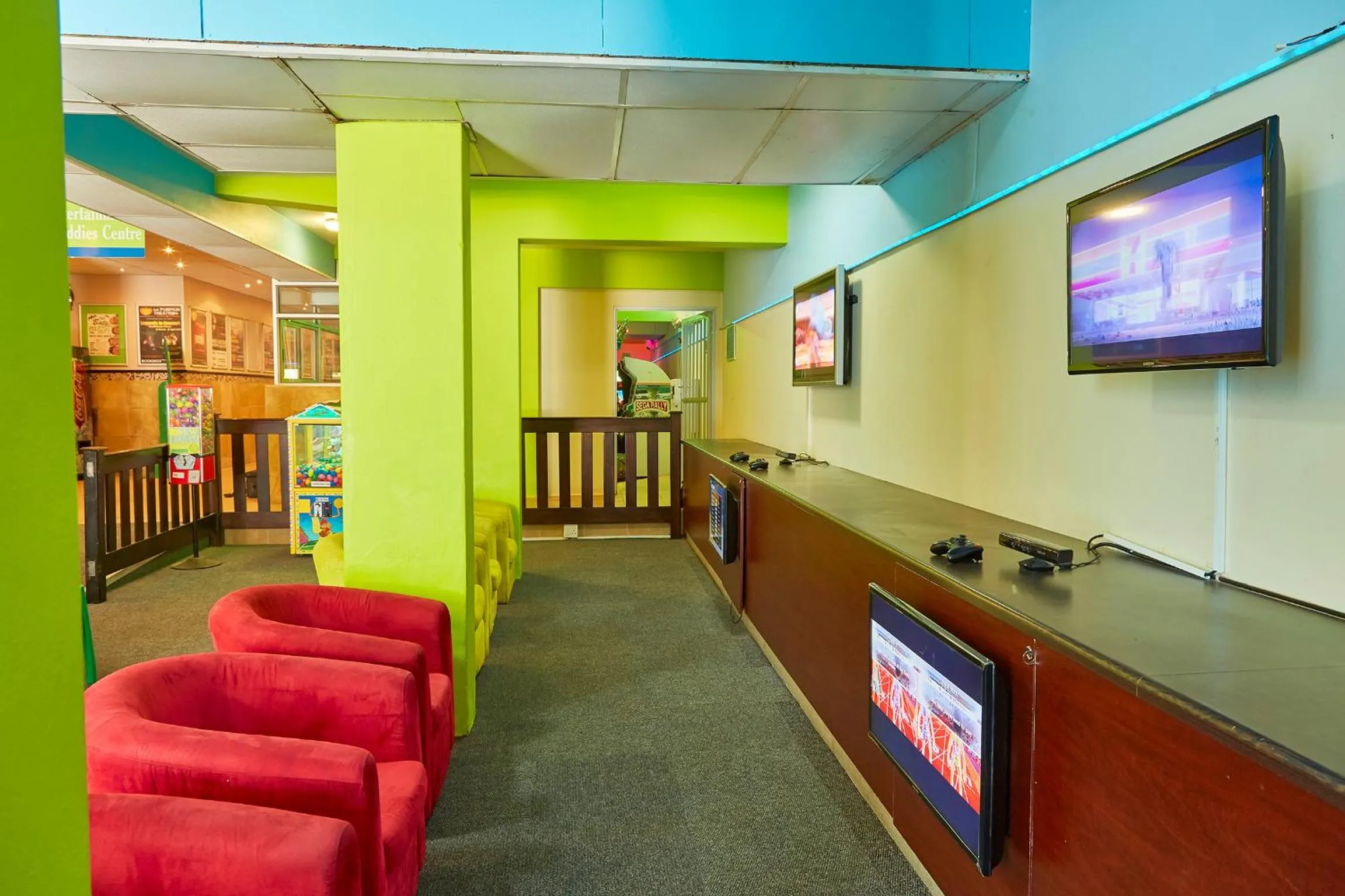 Game Room in First Group La Montagne