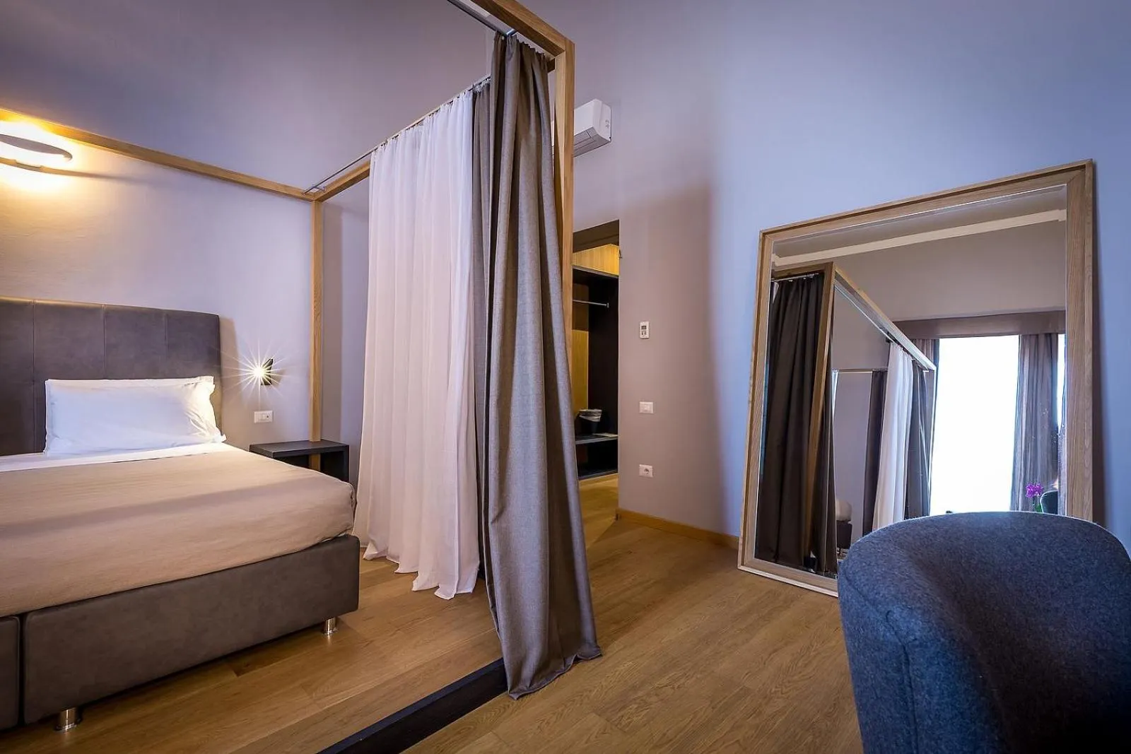 Decorative detail, Bed in Residenza D'Epoca Al Numero 8