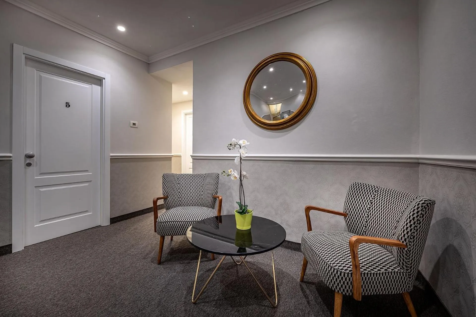 Lobby or reception in Residenza D'Epoca Al Numero 8