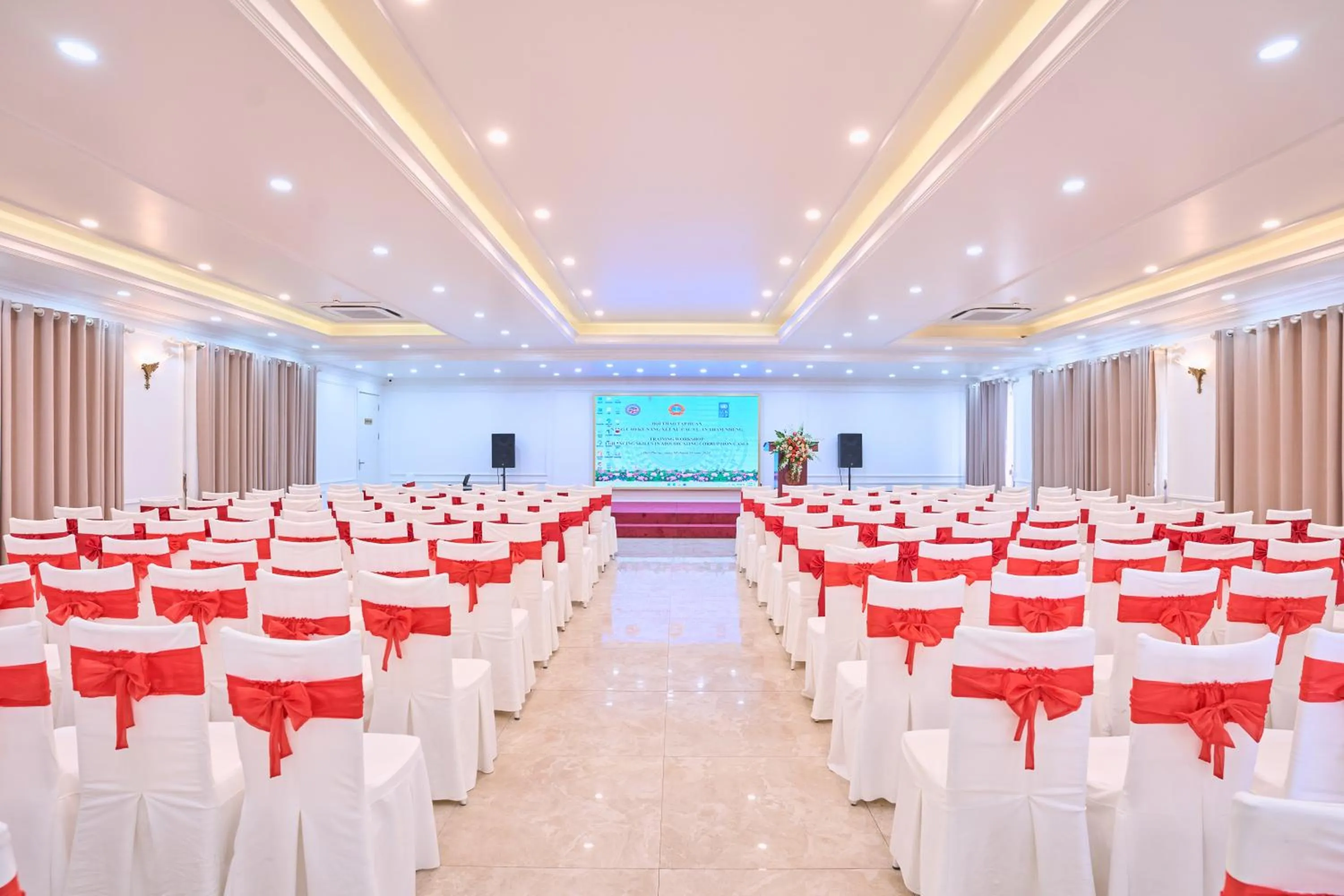 Meeting/conference room in Le Haute Hotel Hai Phong