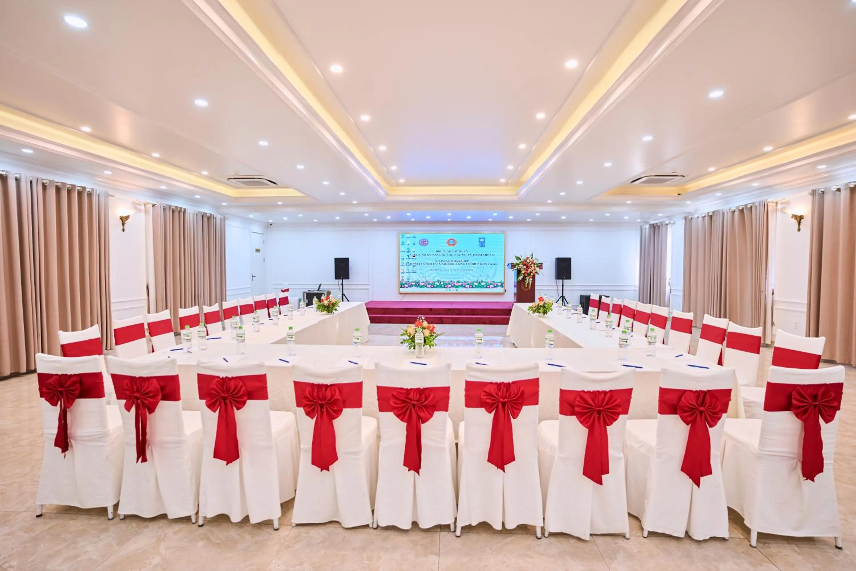Meeting/conference room in Le Haute Hotel Hai Phong