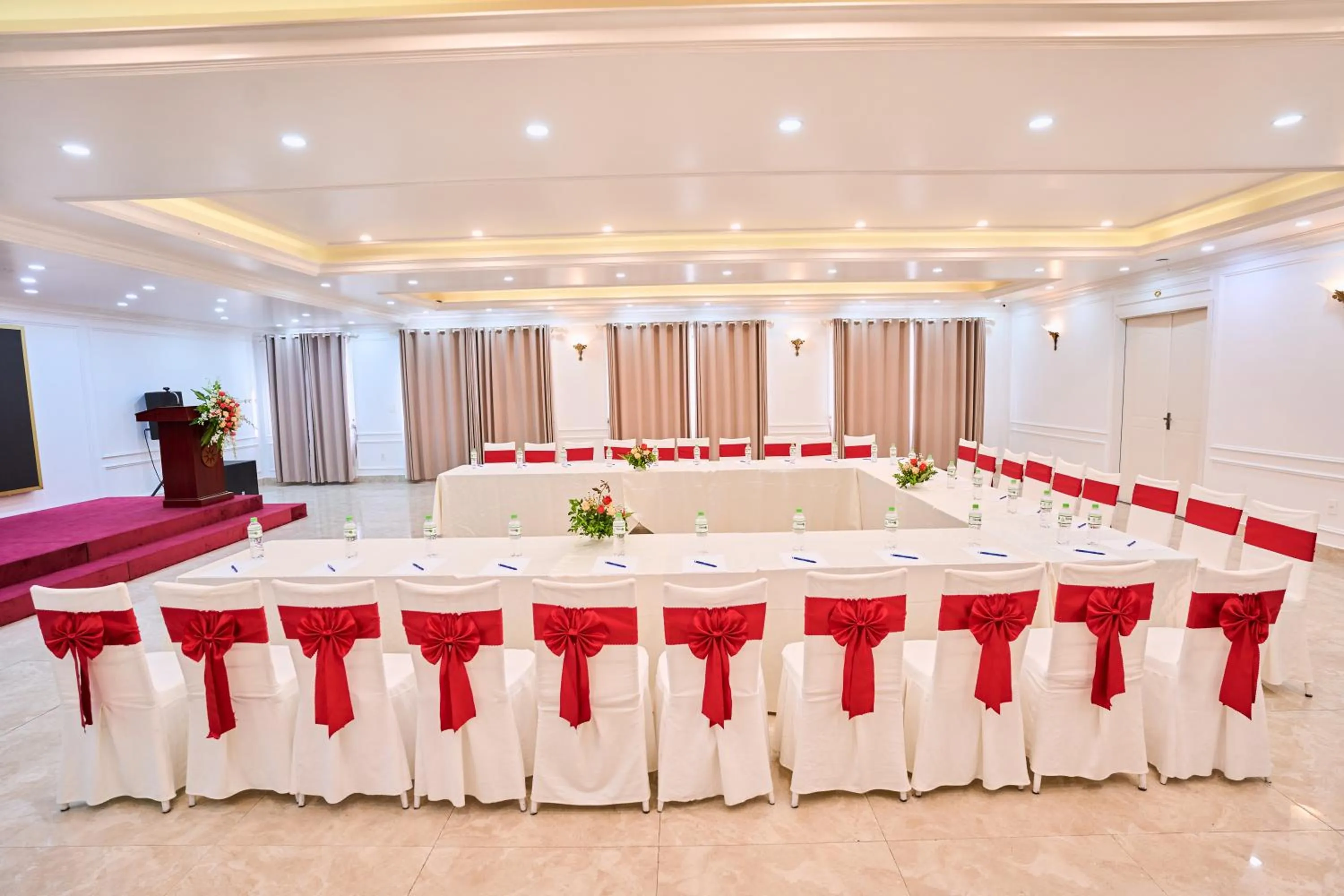 Meeting/conference room in Le Haute Hotel Hai Phong