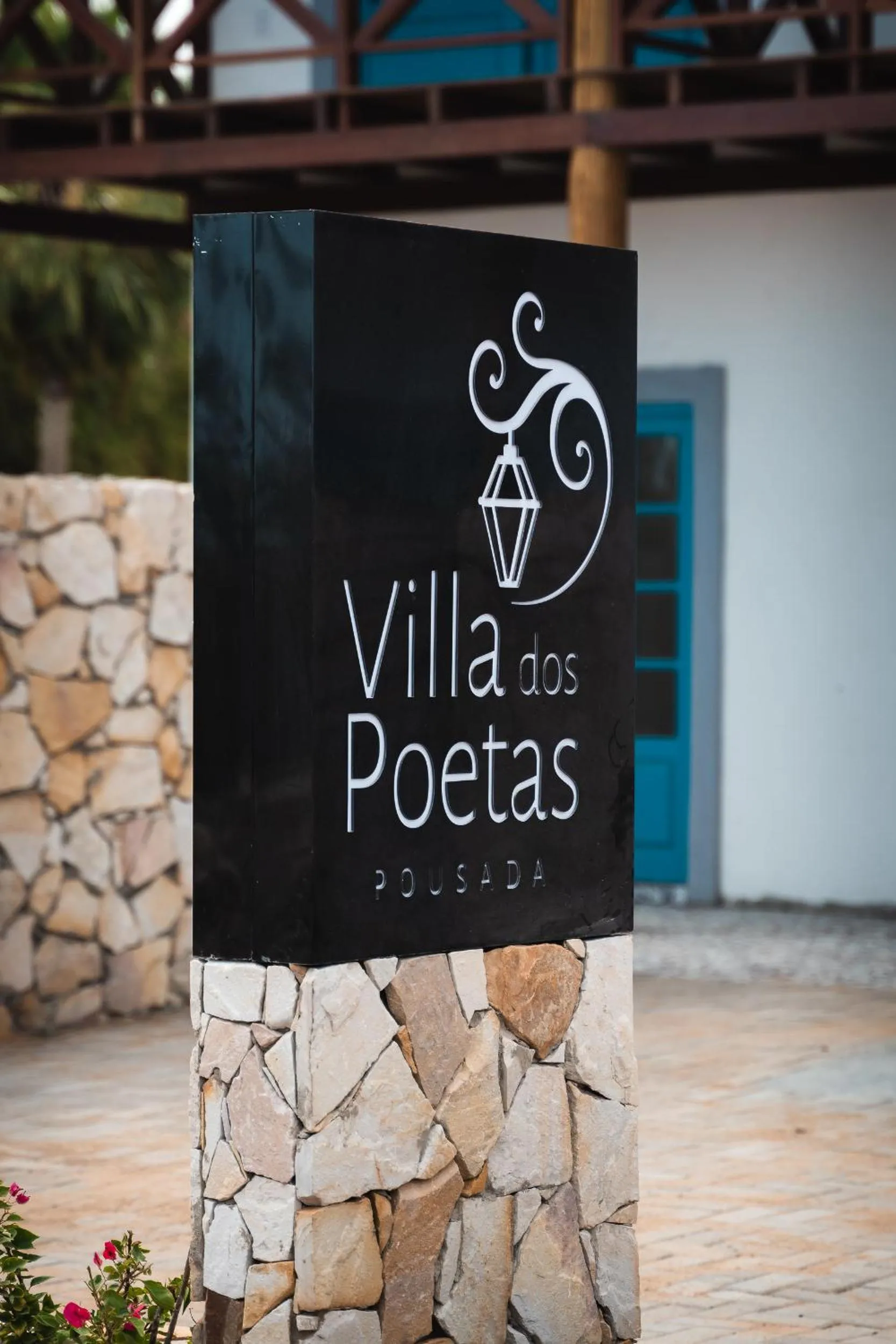 Property building in Villa dos Poetas