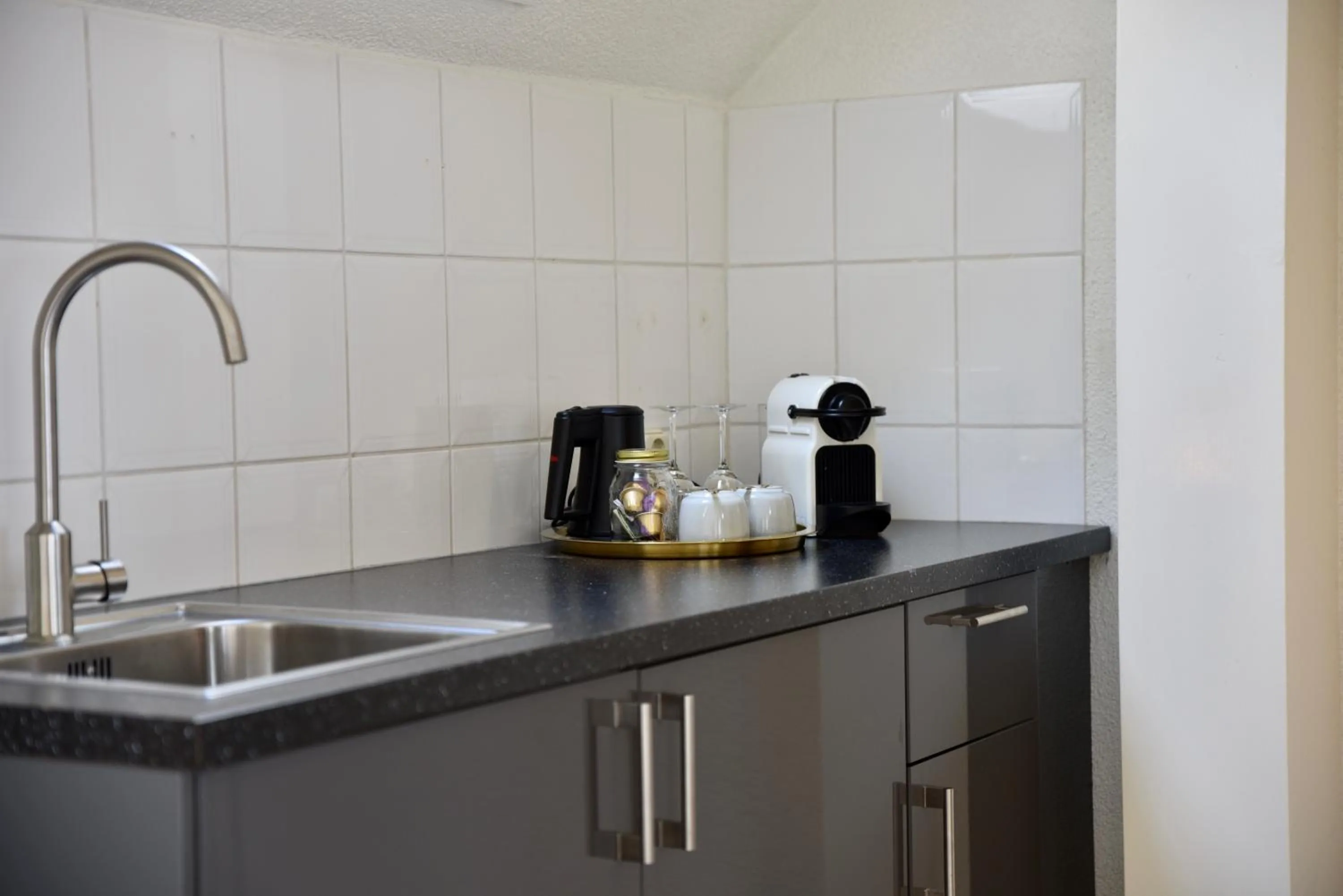 Kitchen or kitchenette in Hofje van Maas