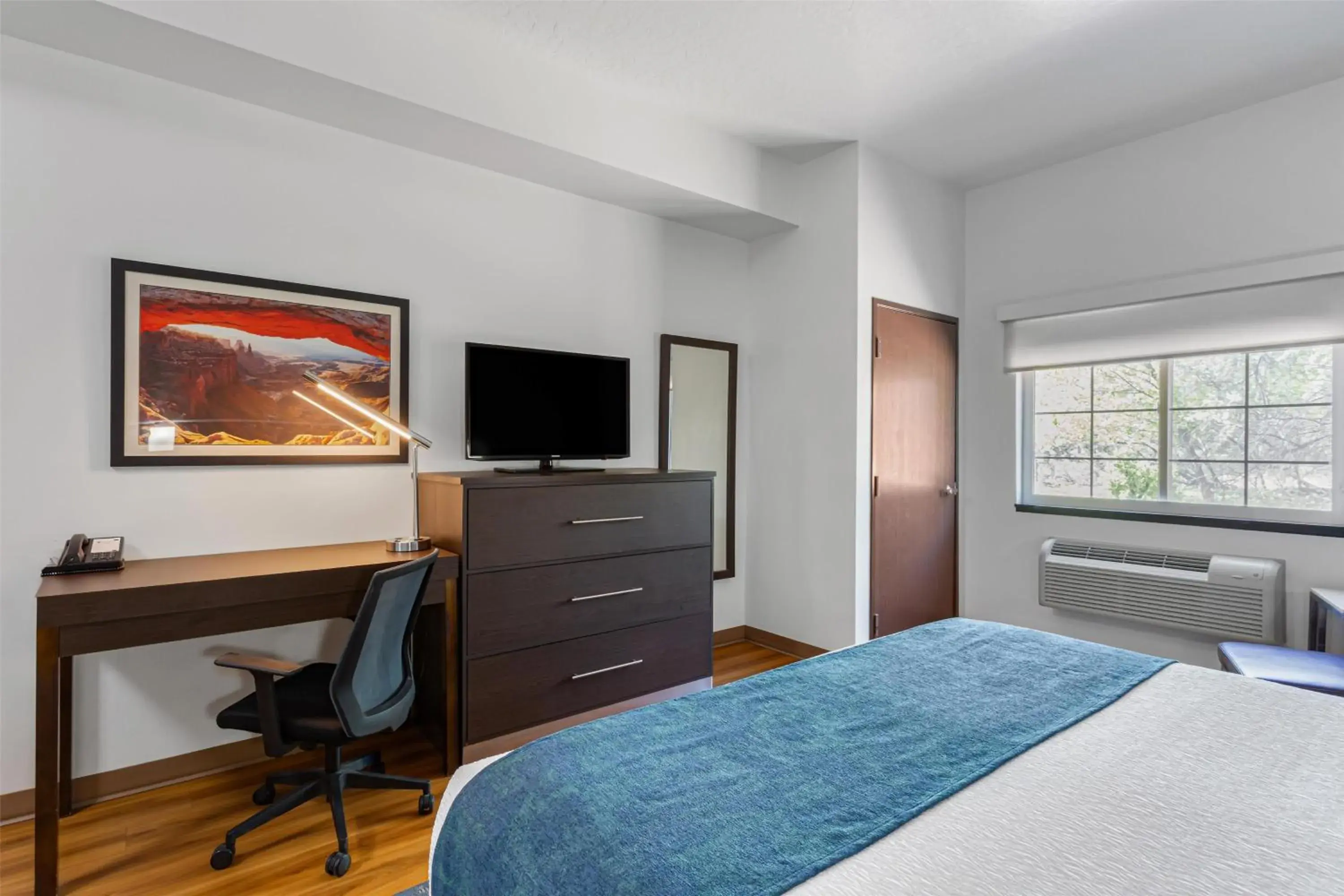 Bedroom, Bed in Best Western Duchesne Inn Bedroom, Bed in Best Western Duchesne Inn