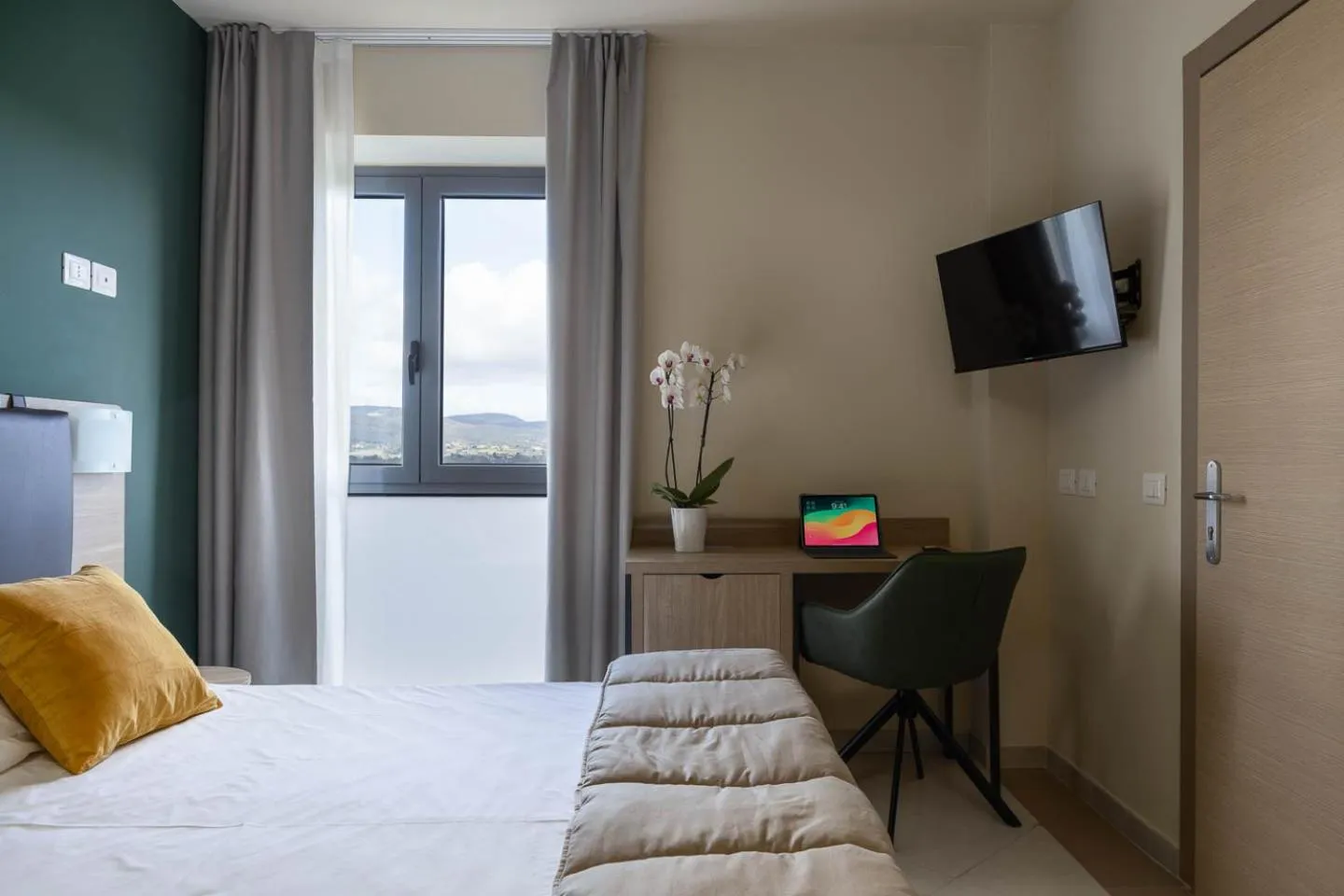 Bed in Tuscasì Aparthotel