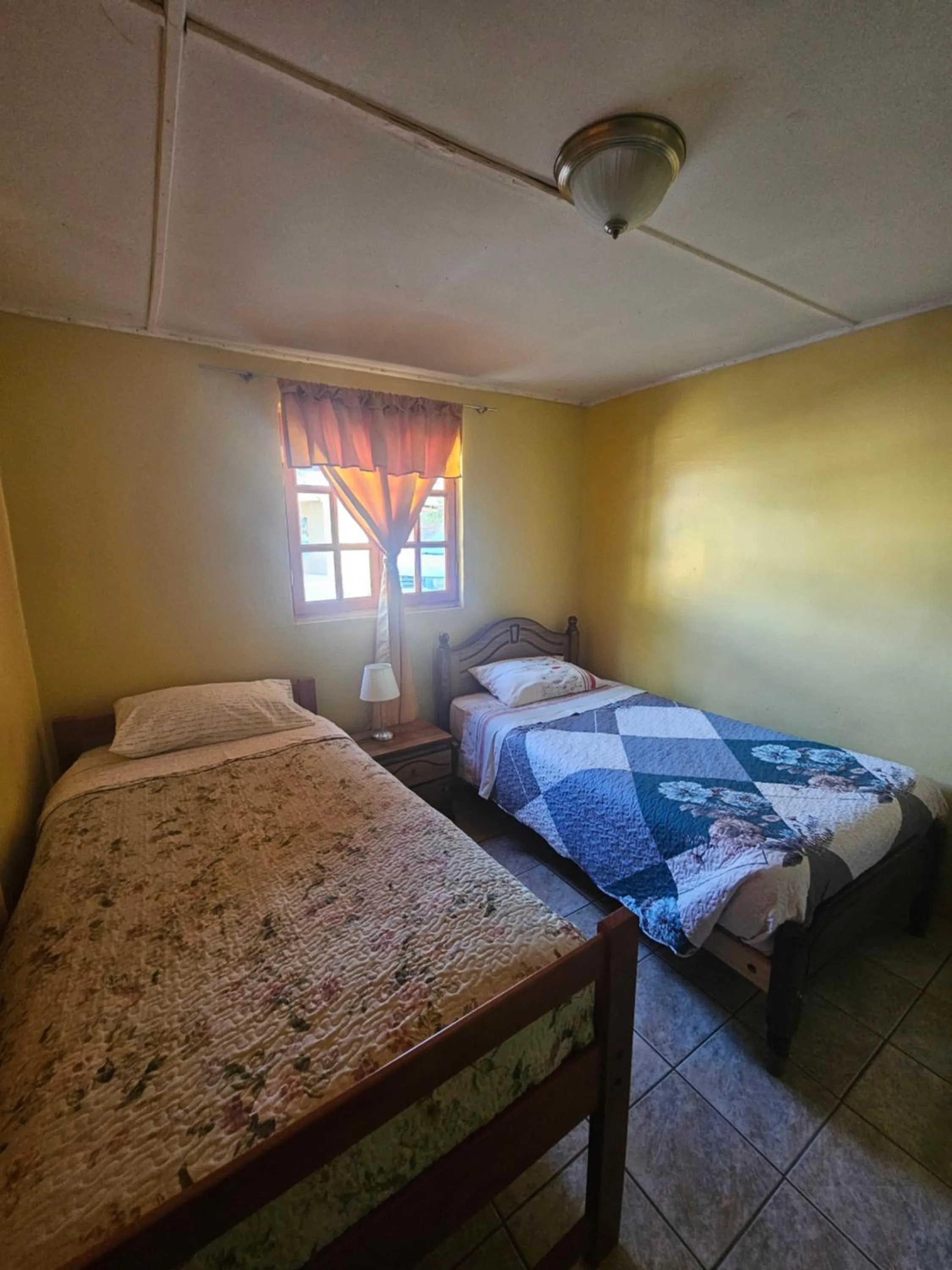 Bed in Hostal Casa los Duendes
