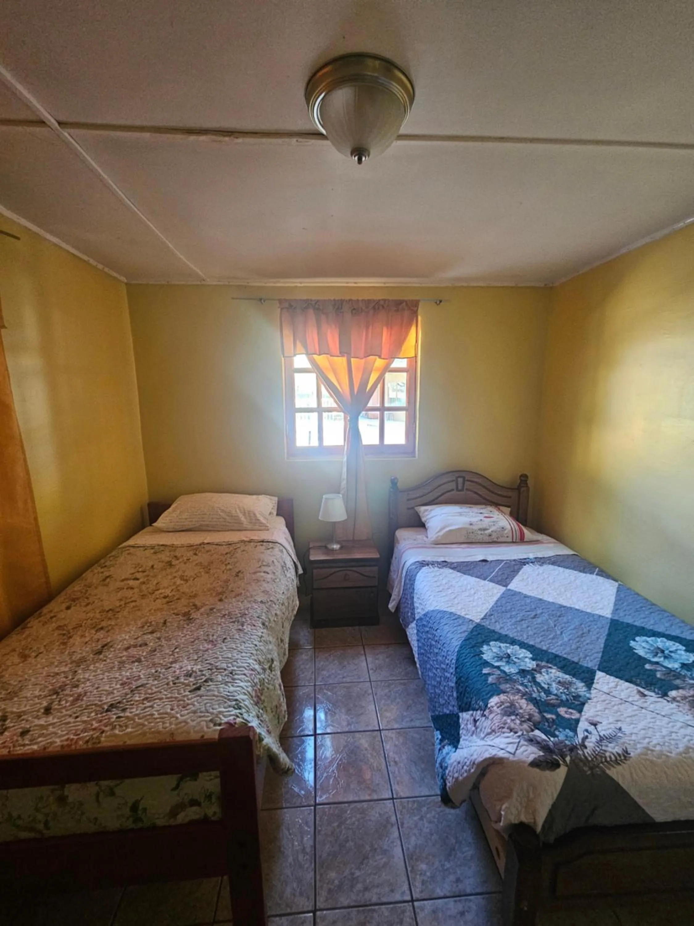 Bed in Hostal Casa los Duendes