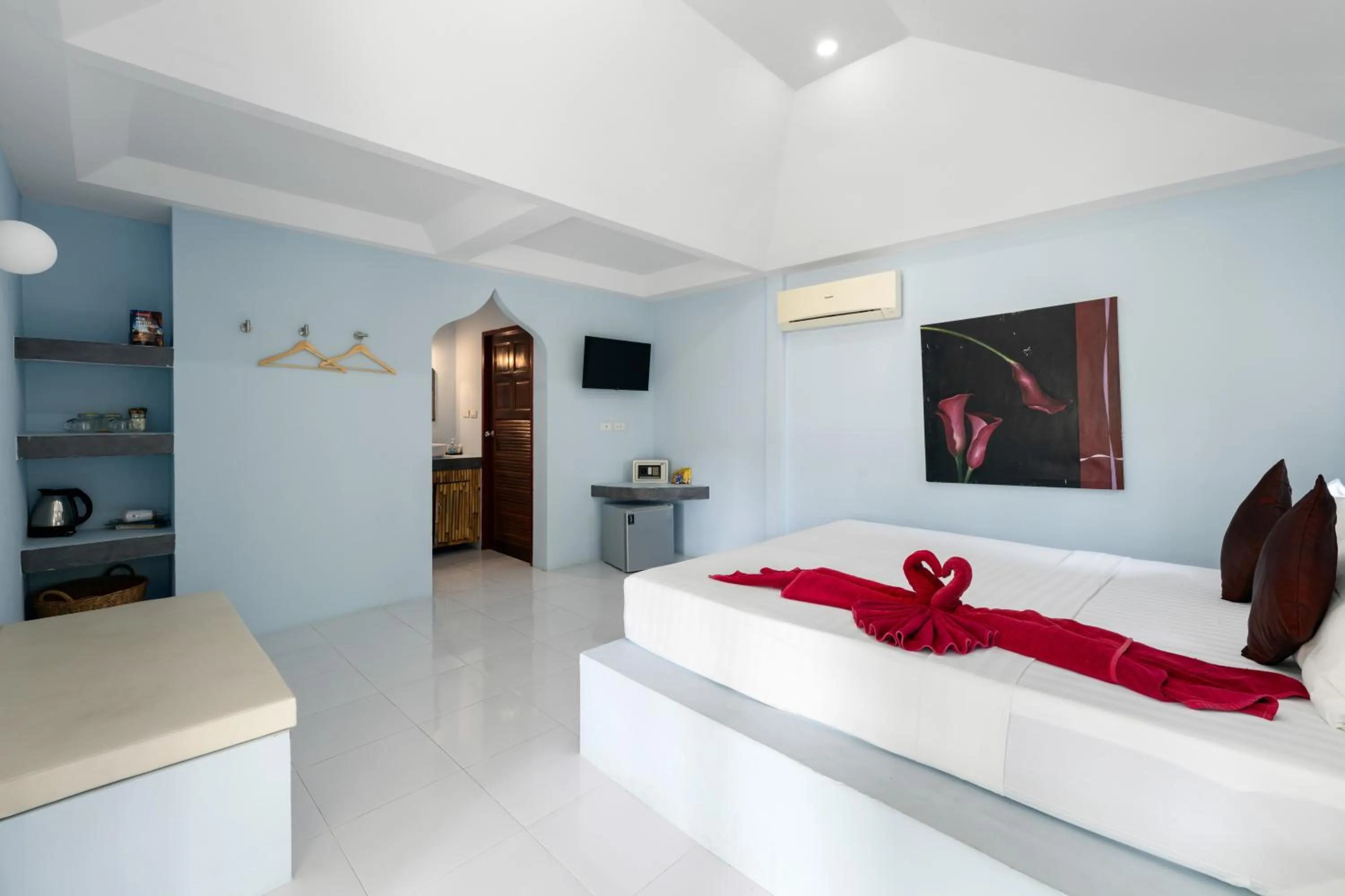 Bed in Avocado Koh Samui