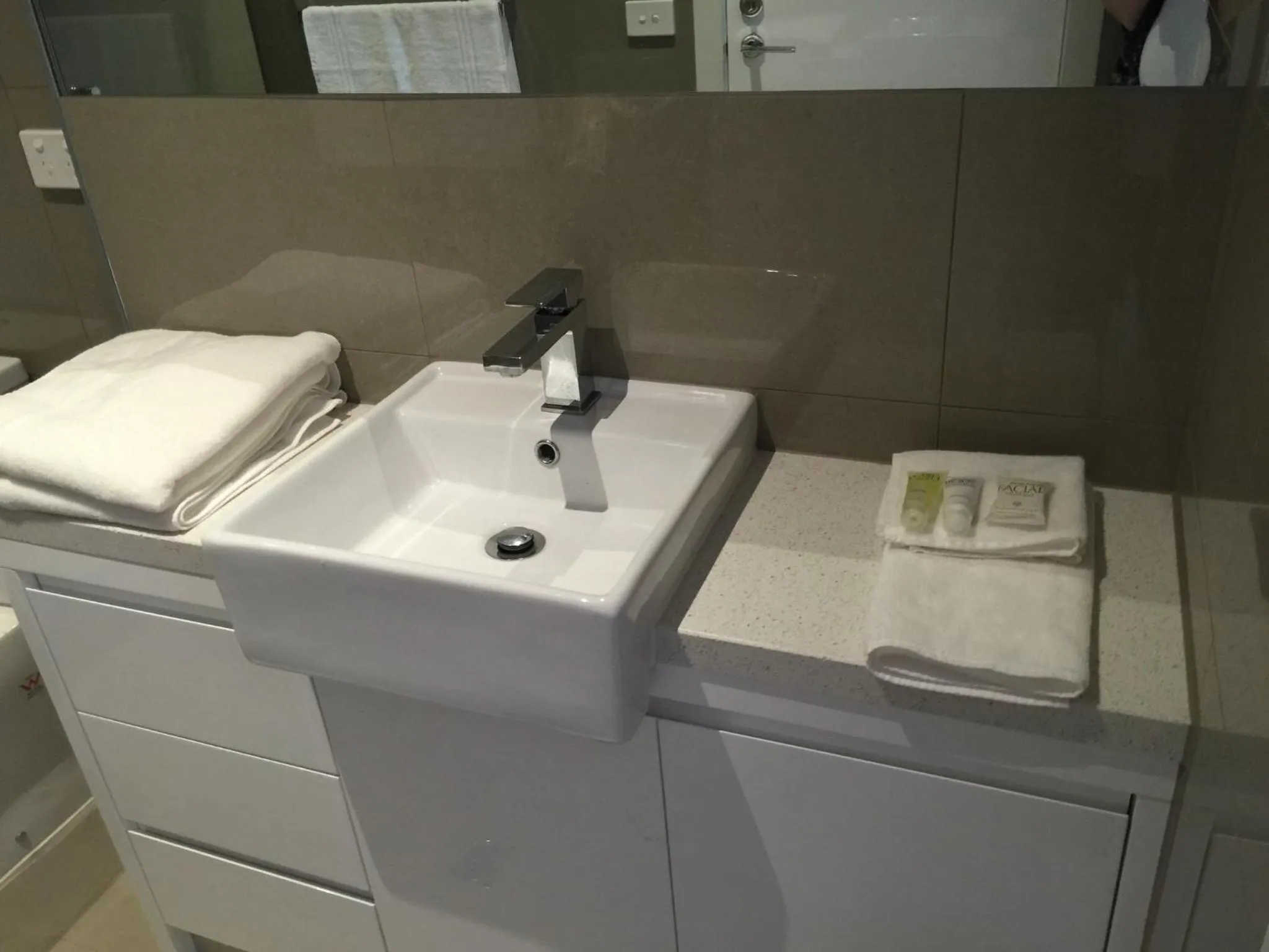 Beachside Apartments Bonbeach