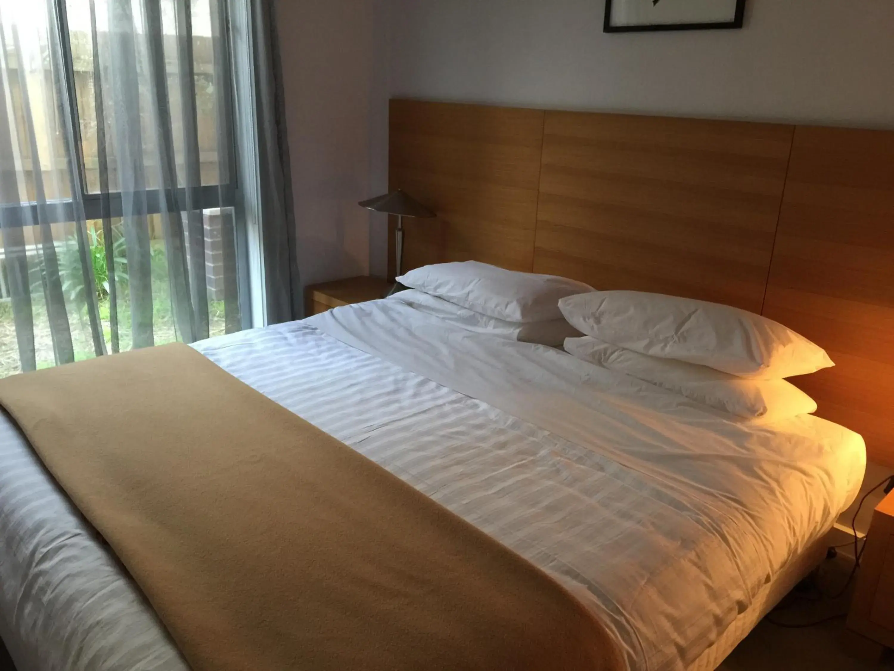 Bed in Beachside Apartments Bonbeach Bed in Beachside Apartments Bonbeach