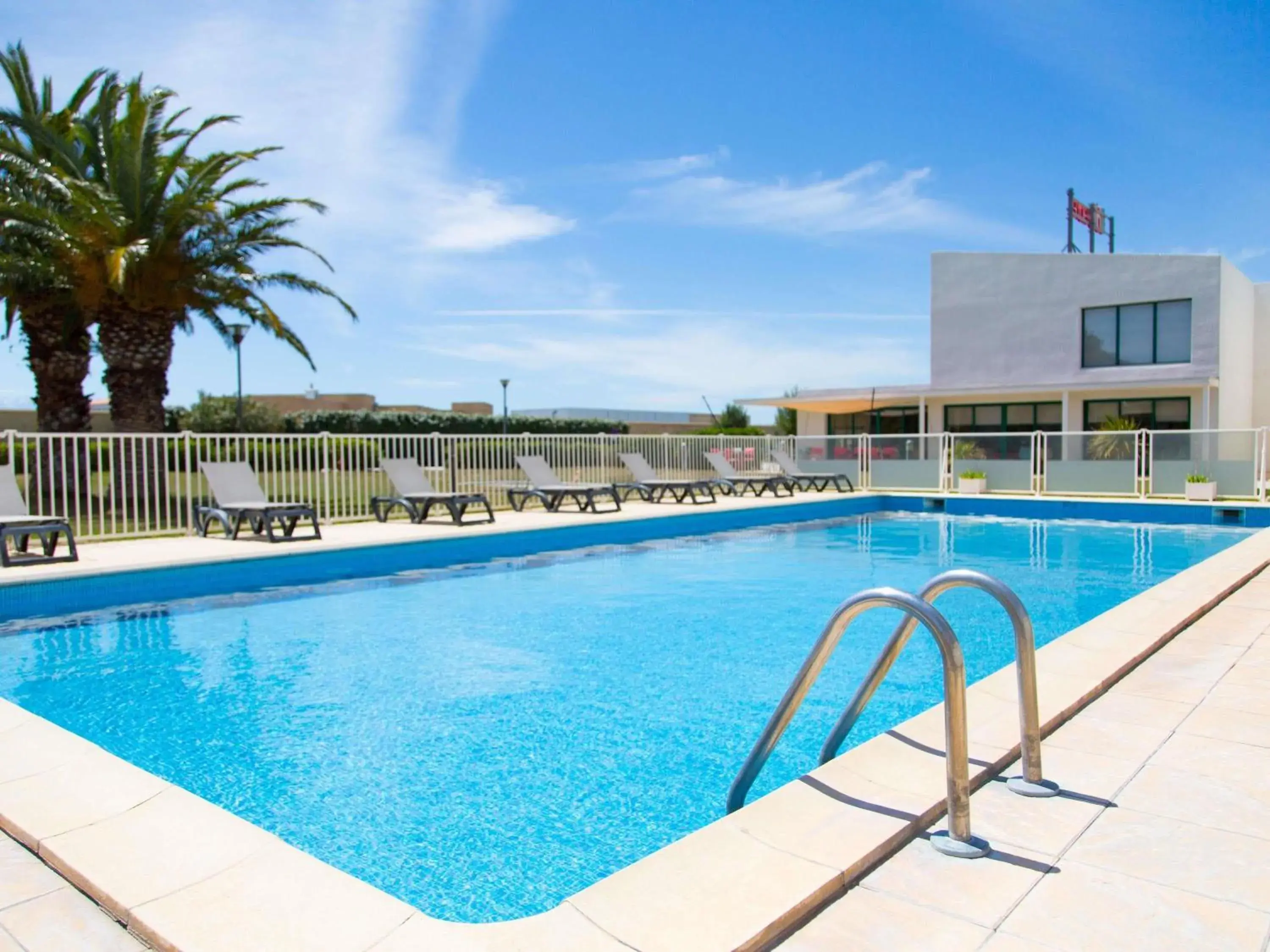 Property building in ibis Perpignan Nord Rivesaltes Property building in ibis Perpignan Nord Rivesaltes