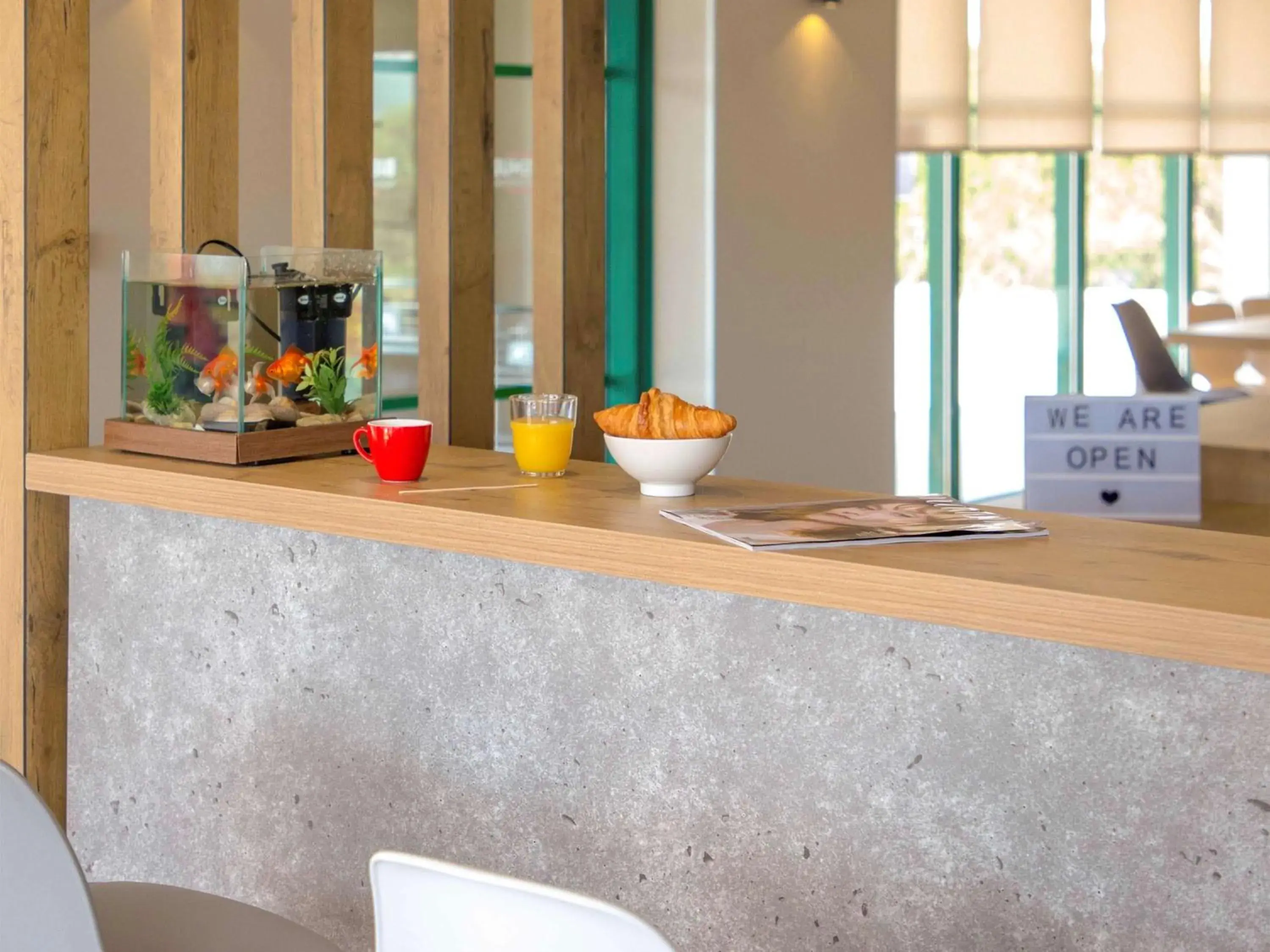 Lounge or bar in ibis Perpignan Nord Rivesaltes Lounge or bar in ibis Perpignan Nord Rivesaltes