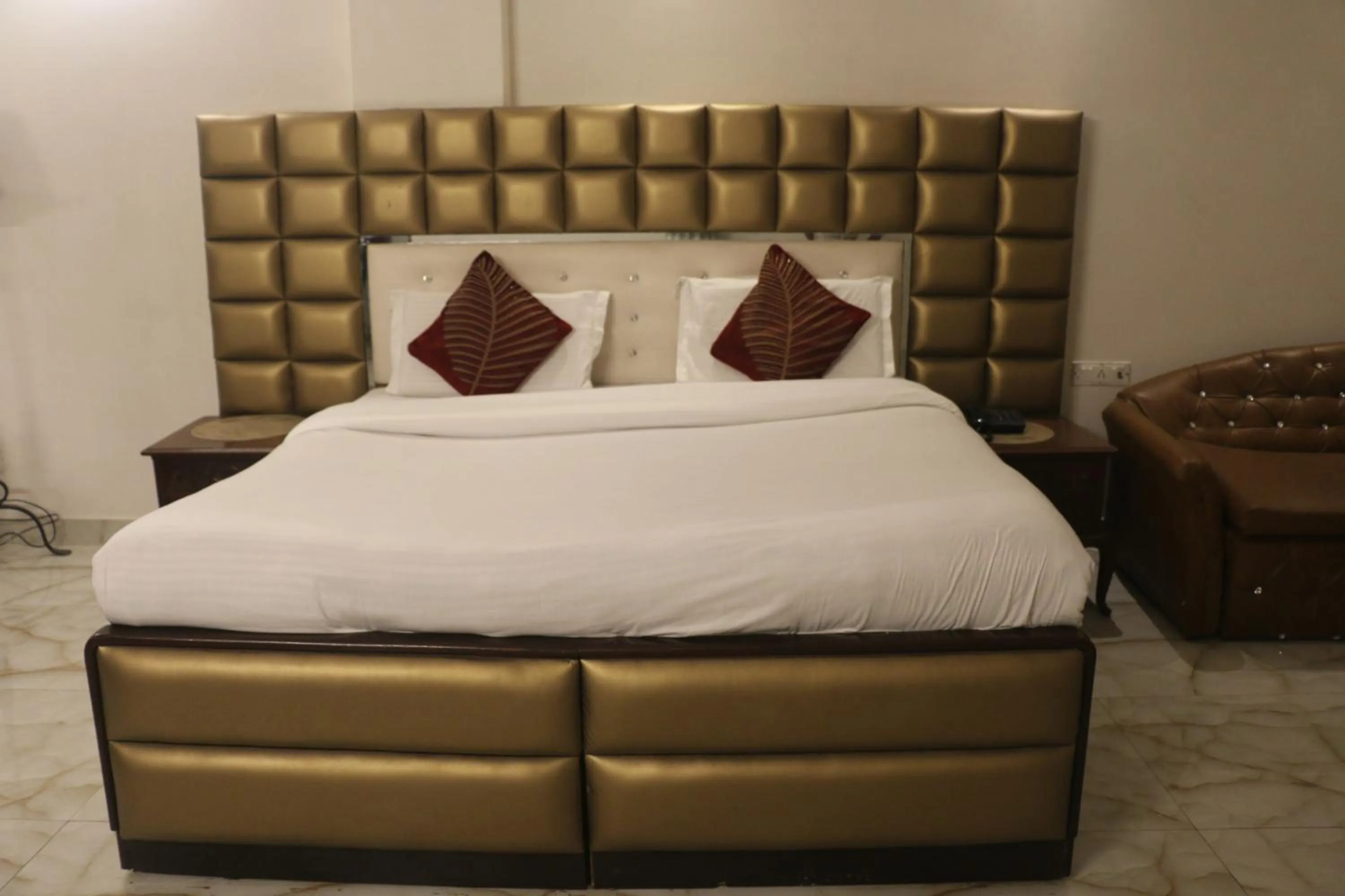 Bed in Hotel Swisston Palace