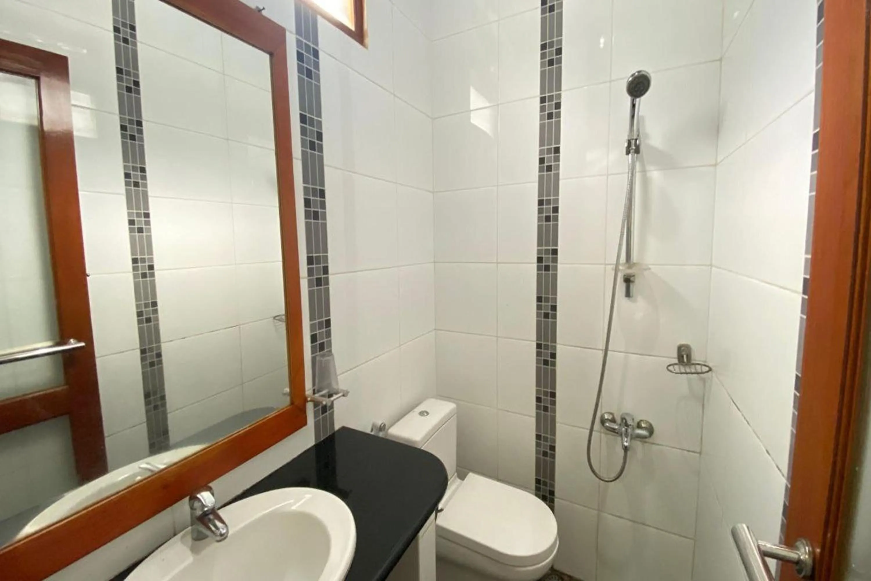 Toilet in Nirwana Lembang