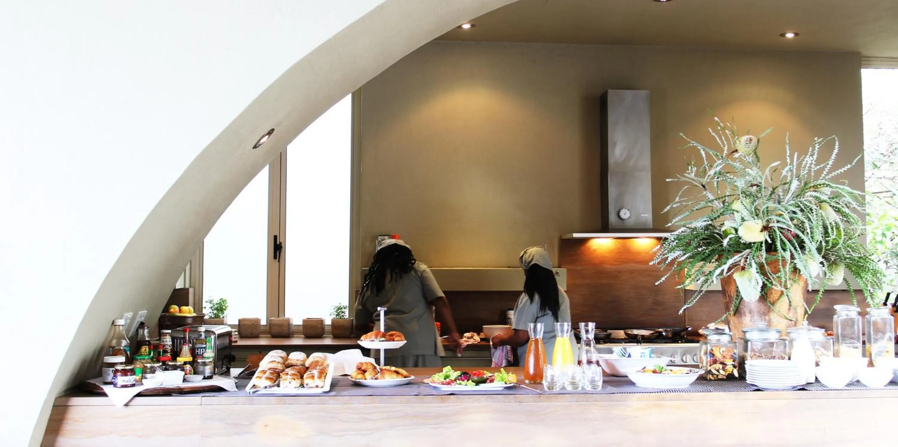 Day in Mosselberg on Grotto Beach