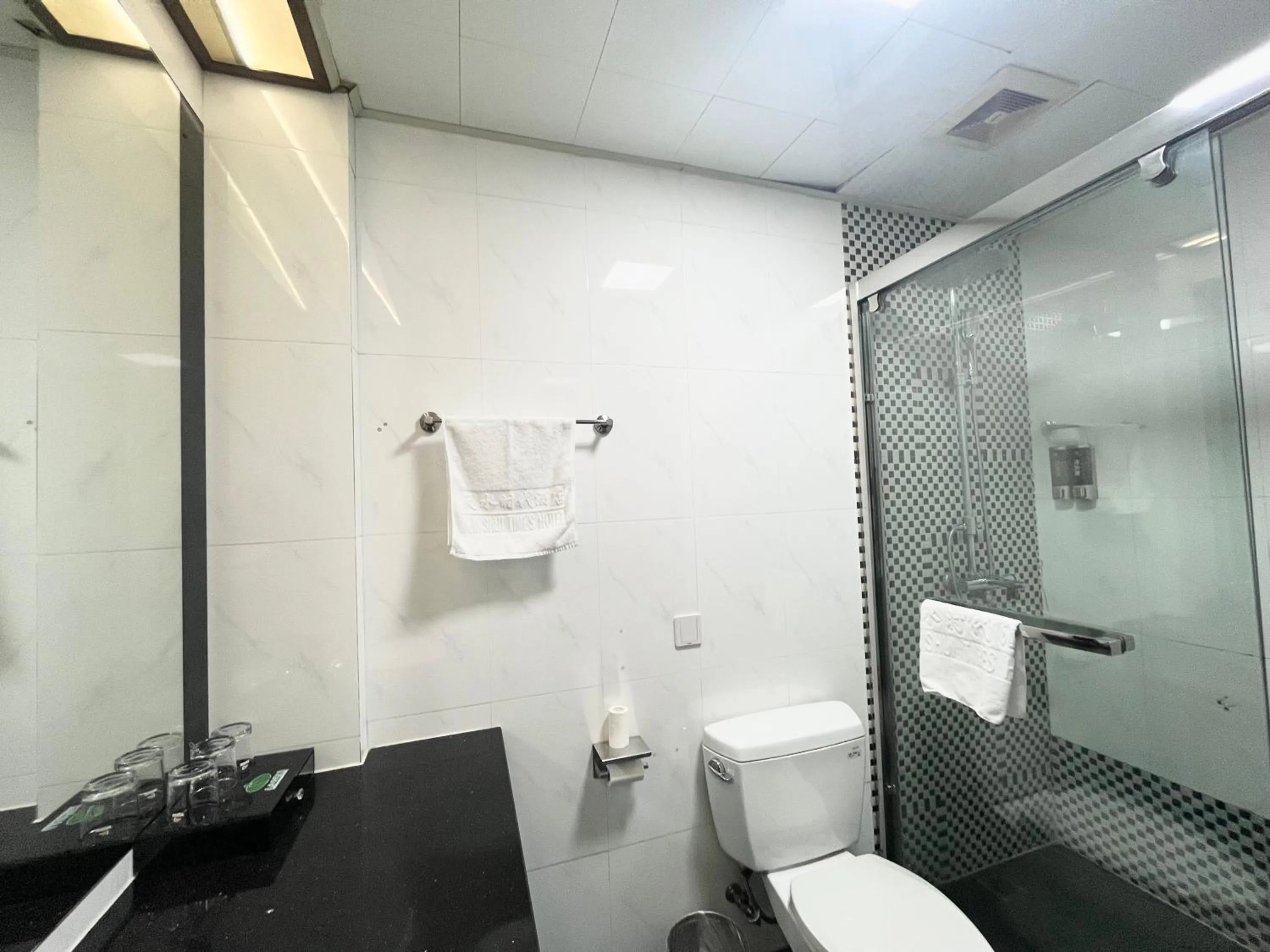 Shower in Tianshui Times Hotel Zhangjiagang