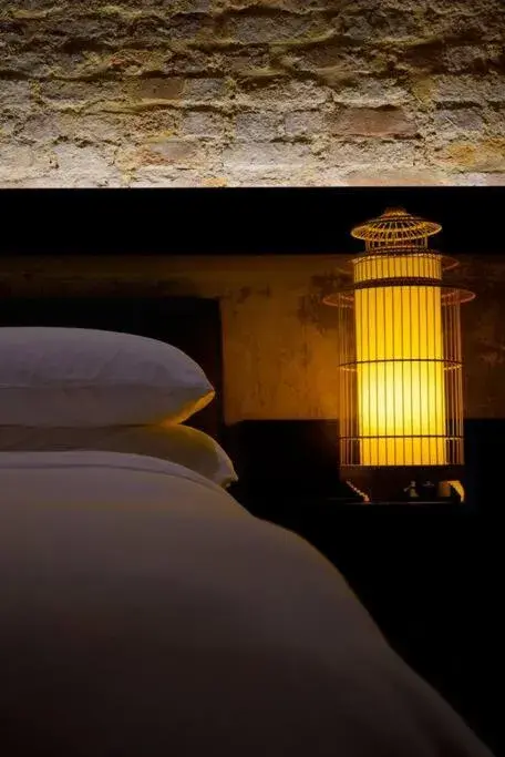 Bed in Quint Residence, Georgetown - Rustic Heritage Guesthouse by ALV Bed in Quint Residence, Georgetown - Rustic Heritage Guesthouse by ALV