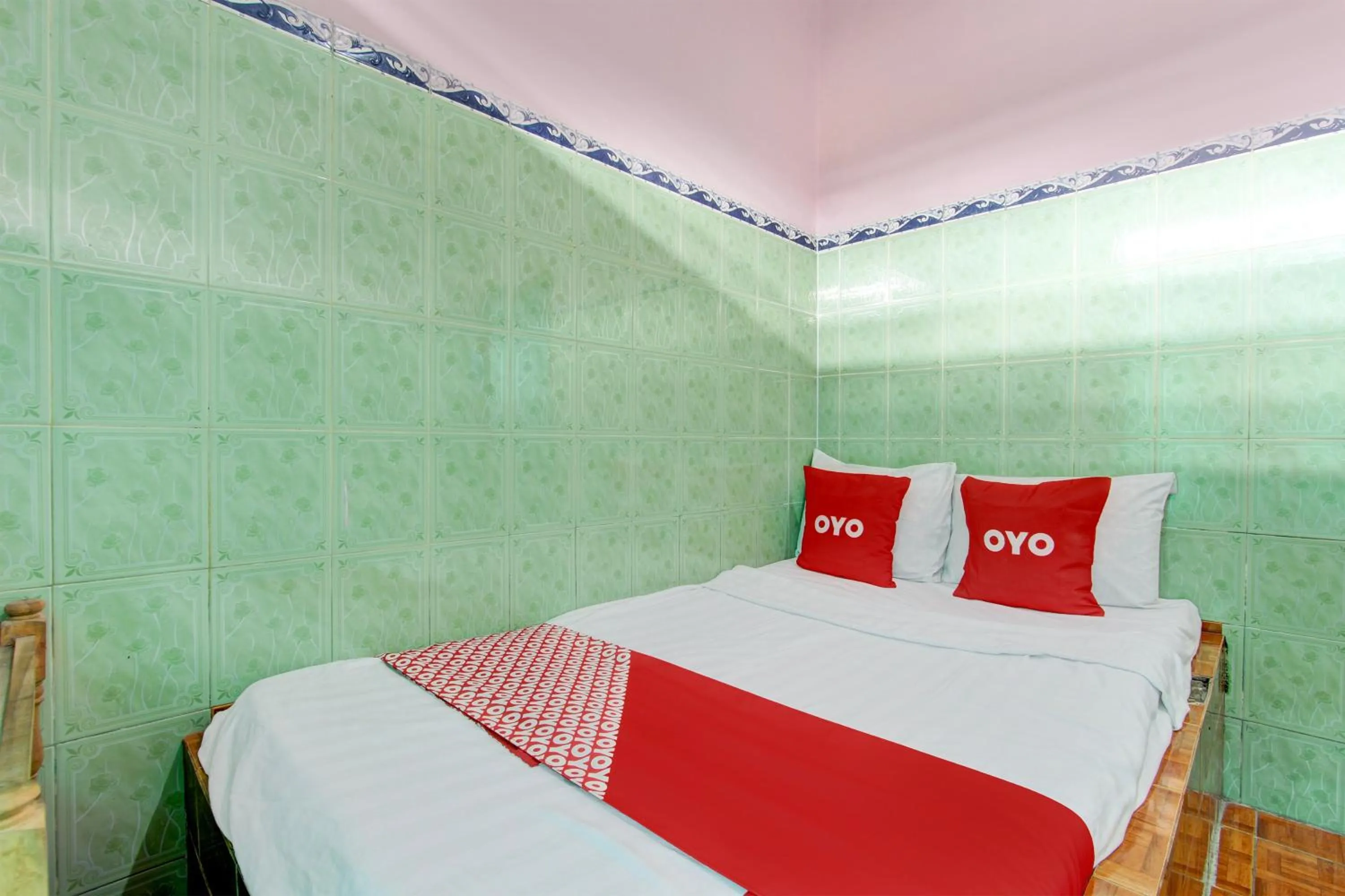 Bedroom, Bed in Hotel O Pondok Wisata Kurniawan 2NearWonogondang Camp ( Bumi Perkemahan Wonogondang )