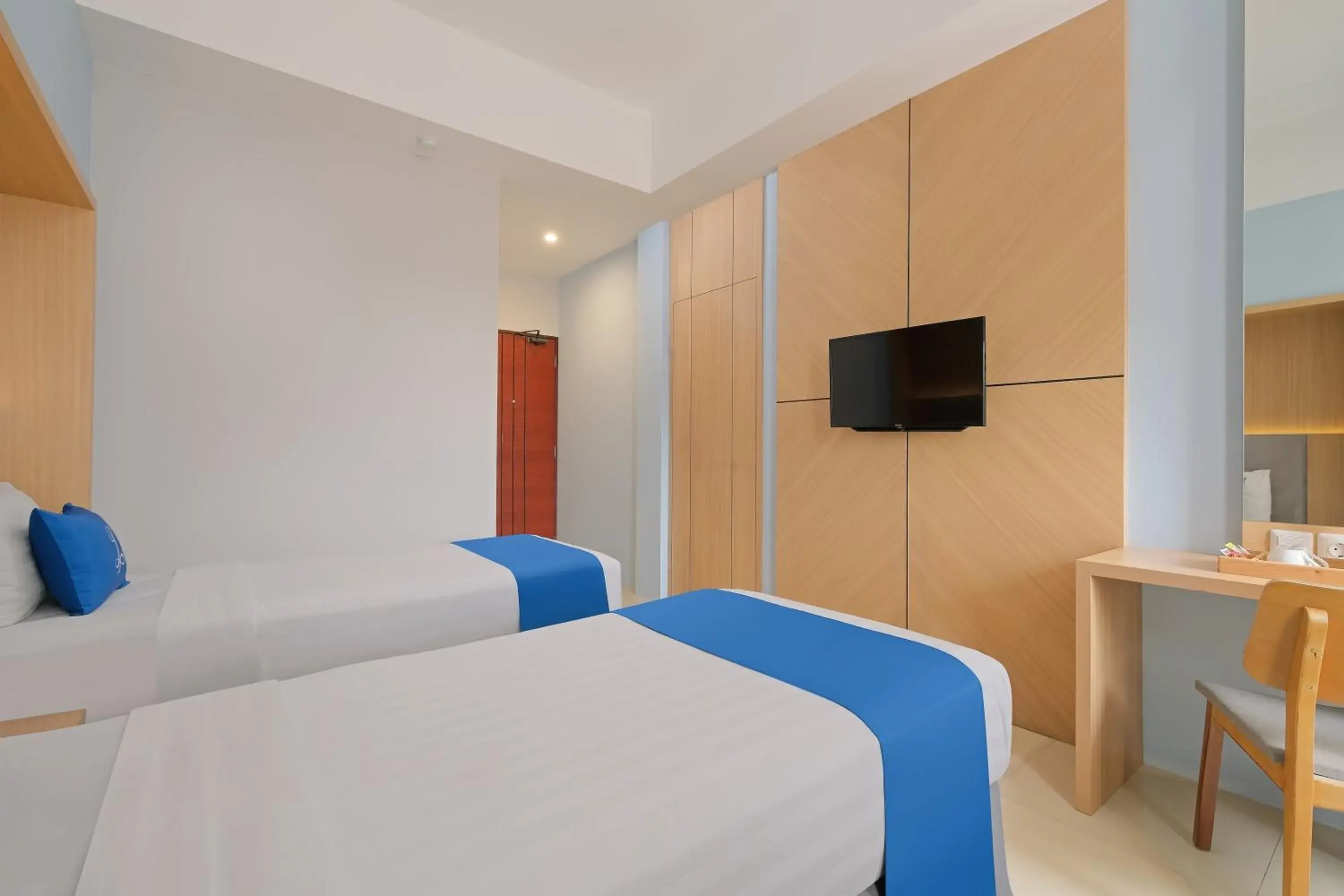 Bedroom, Bed in Hotel Laksana Solo Managed By Dafam Bedroom, Bed in Hotel Laksana Solo Managed By Dafam