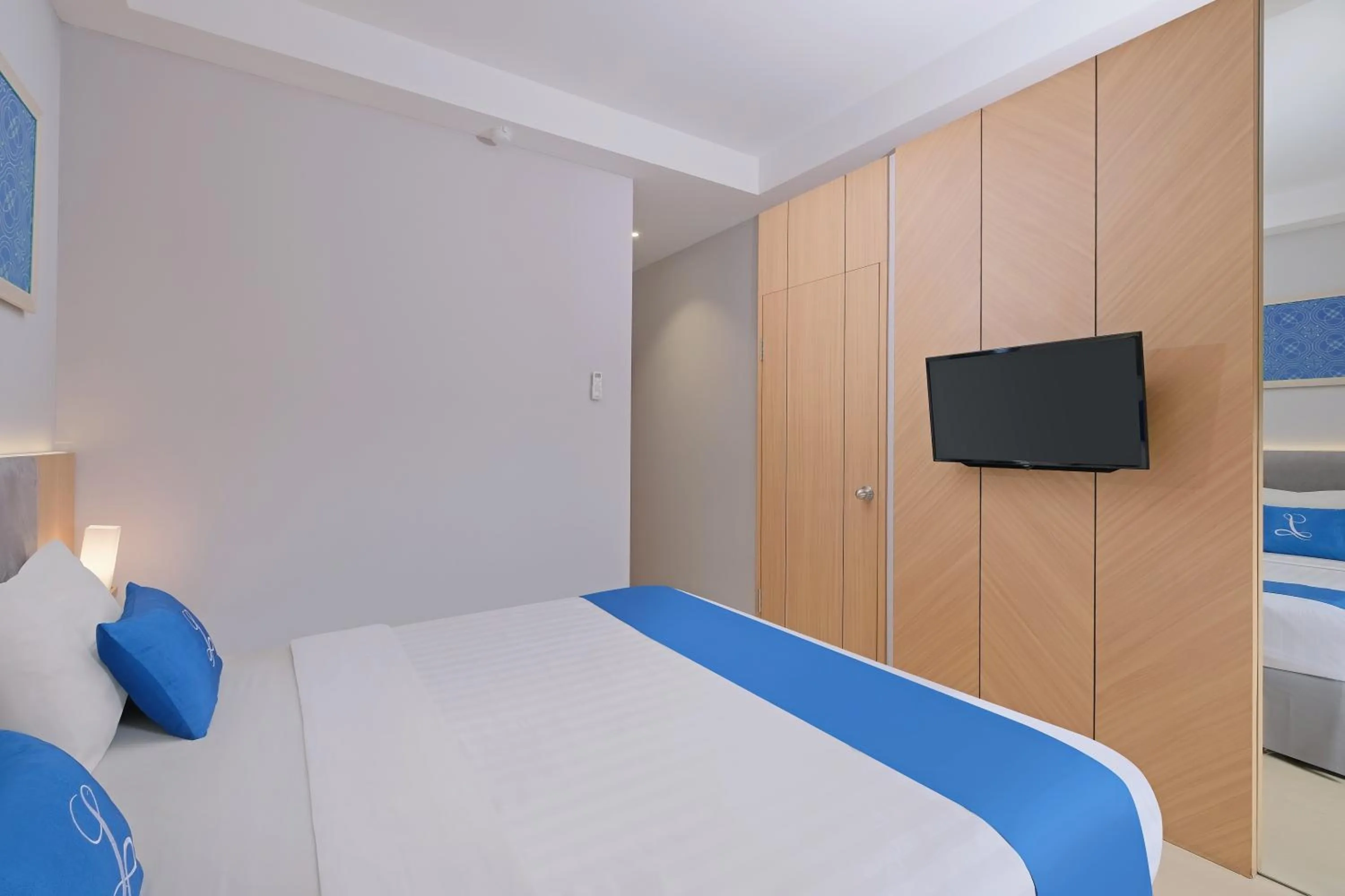 Bedroom, Bed in Hotel Laksana Solo Managed By Dafam