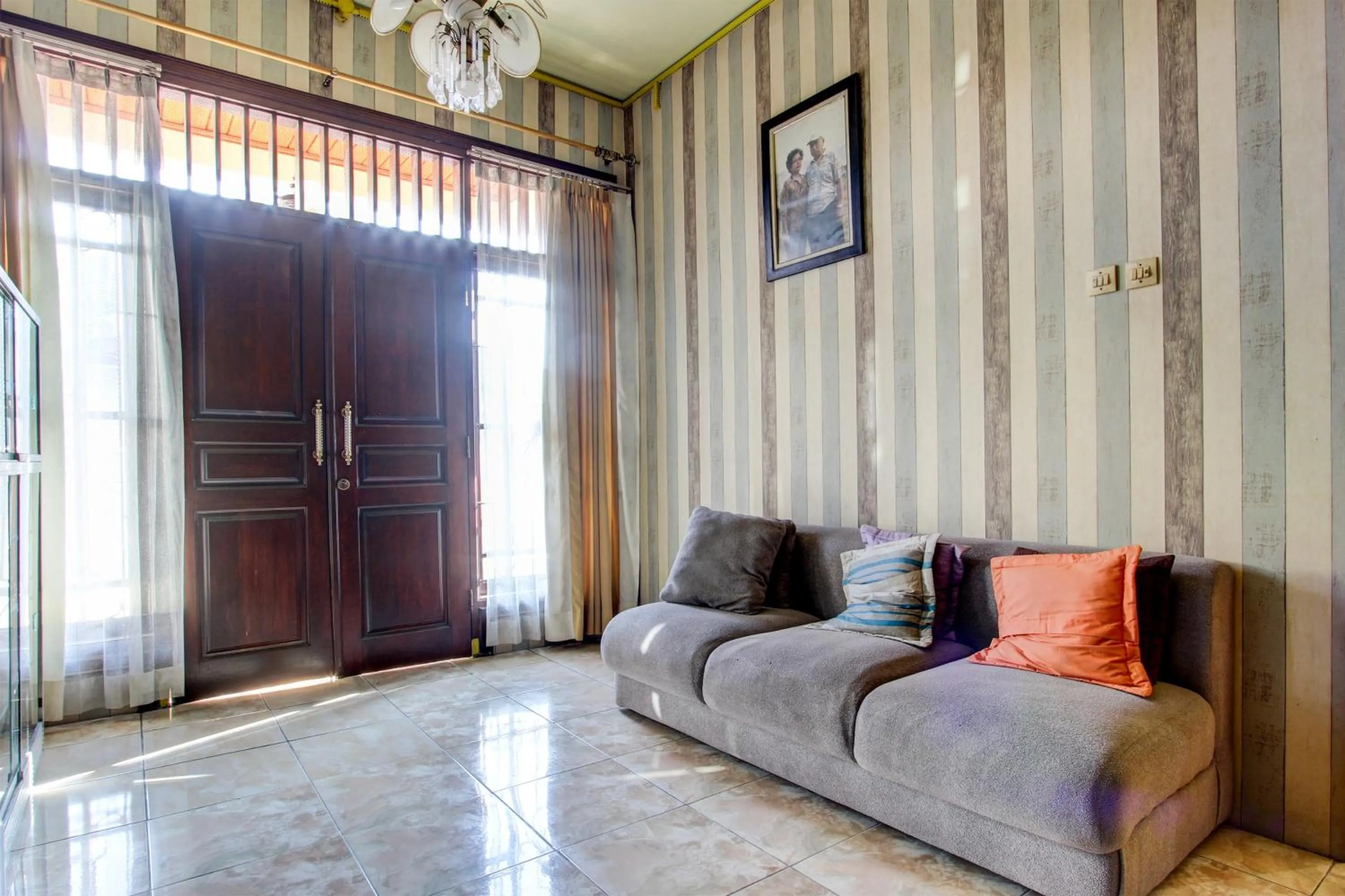 Lobby or reception in Hotel O Griya Pius Syariah Malioboro