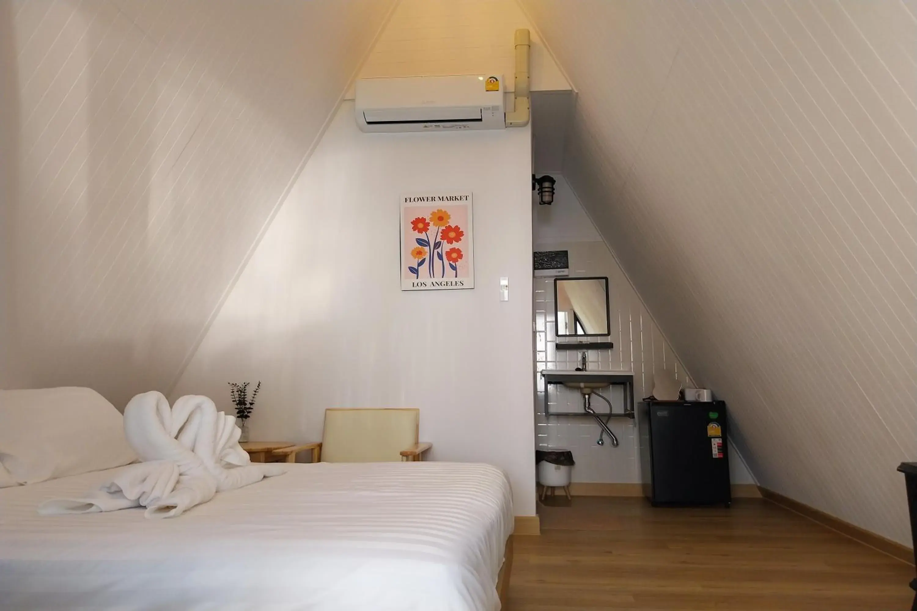 Bedroom, Bed in It my life cafe x camp Bedroom, Bed in It my life cafe x camp