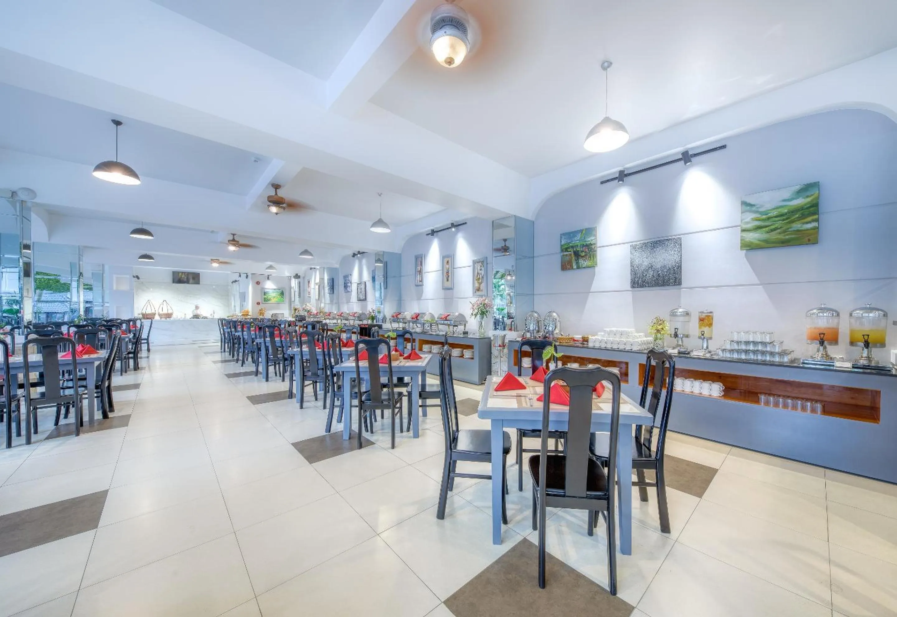 Restaurant/places to eat in Ocean Pearl Hotel Phu Quoc