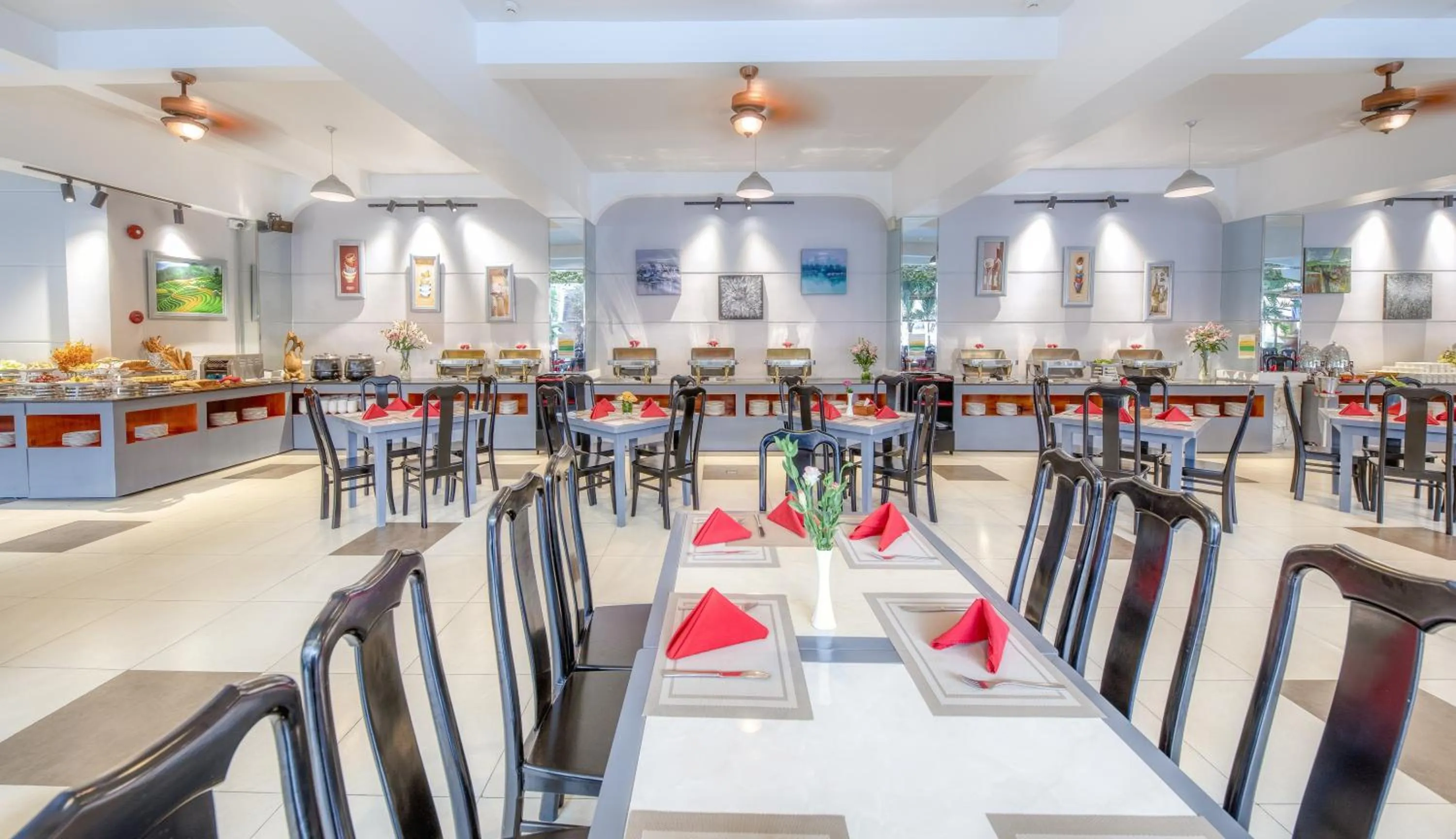 Restaurant/places to eat in Ocean Pearl Hotel Phu Quoc