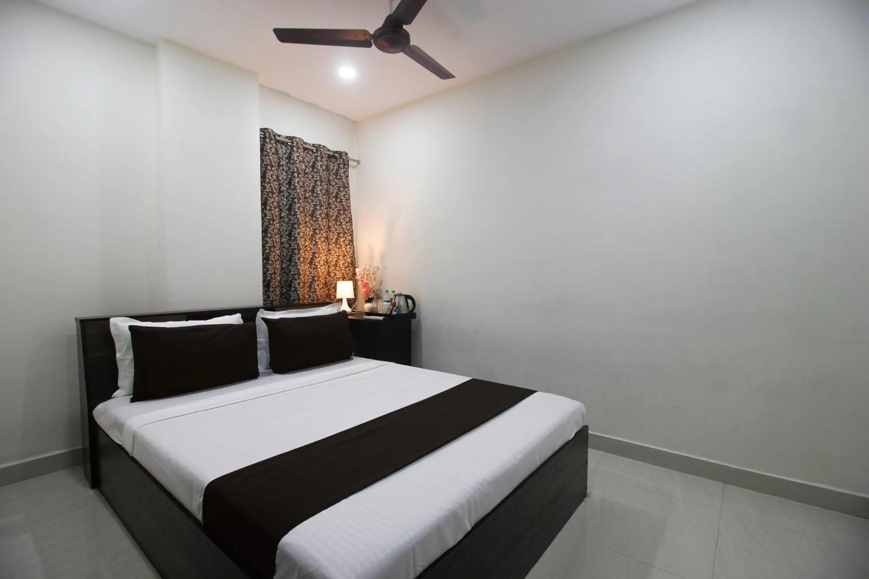 Bedroom, Bed in Collection O Stayo