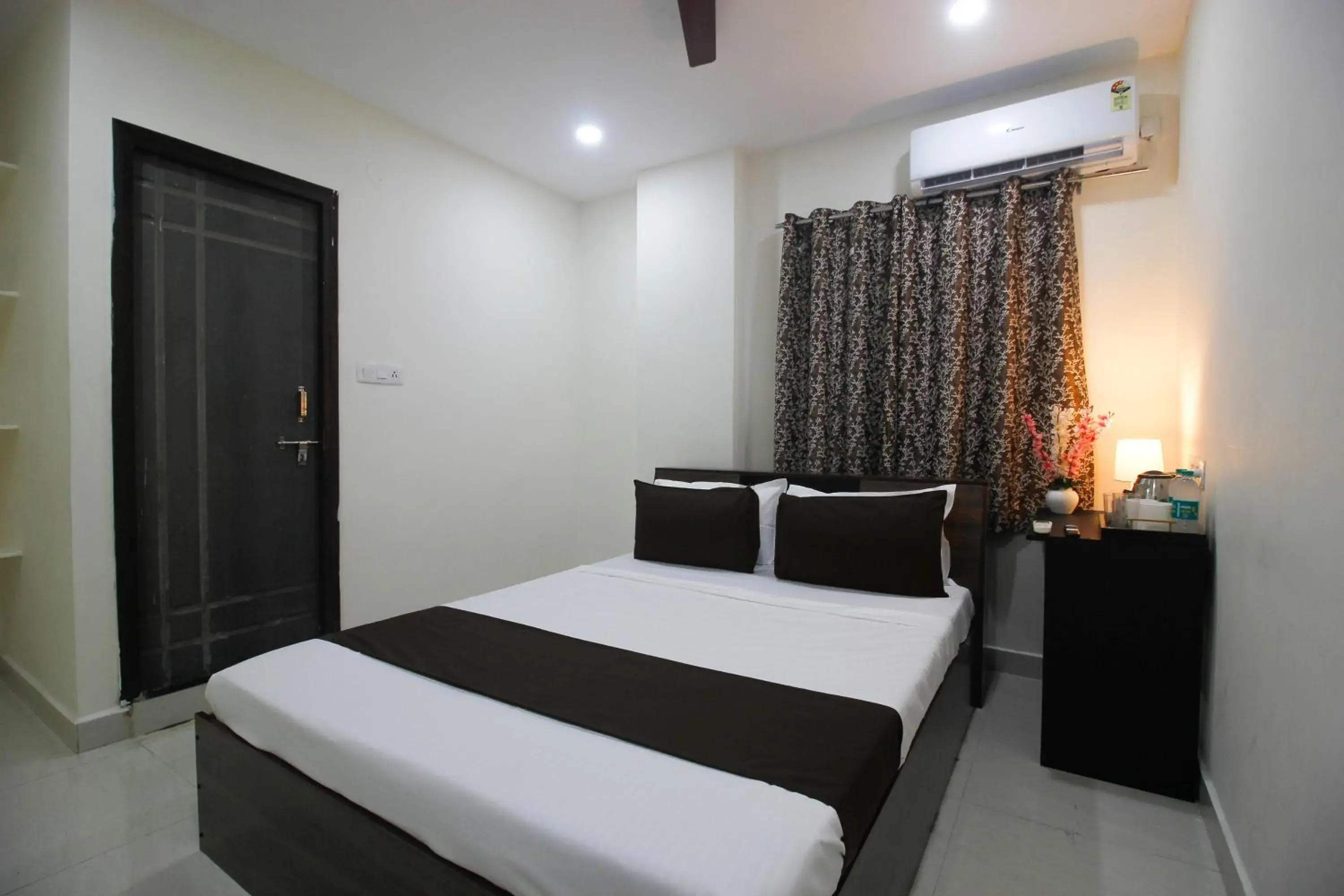 Bedroom, Bed in Collection O Stayo Bedroom, Bed in Collection O Stayo