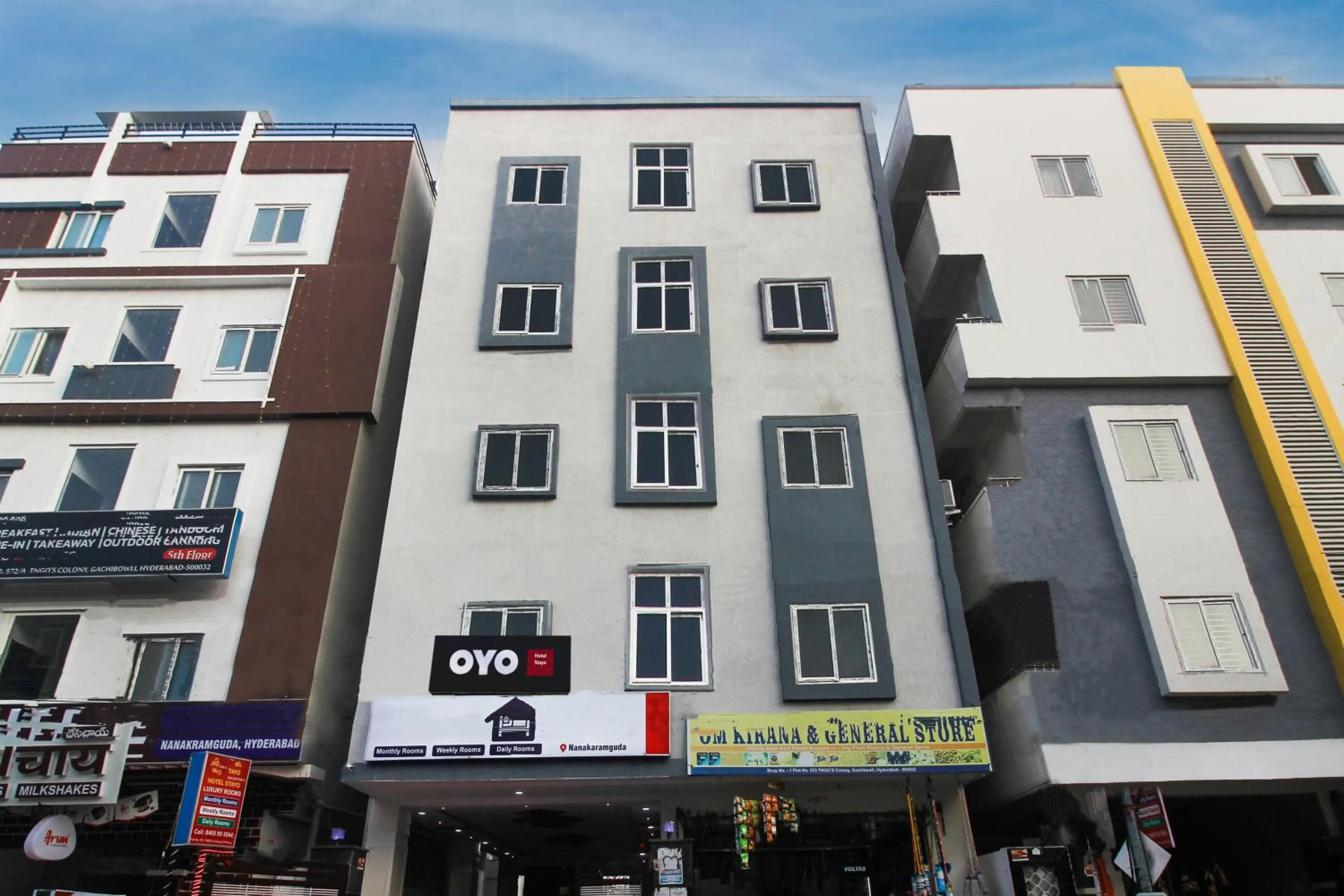 Facade/entrance in Collection O Stayo