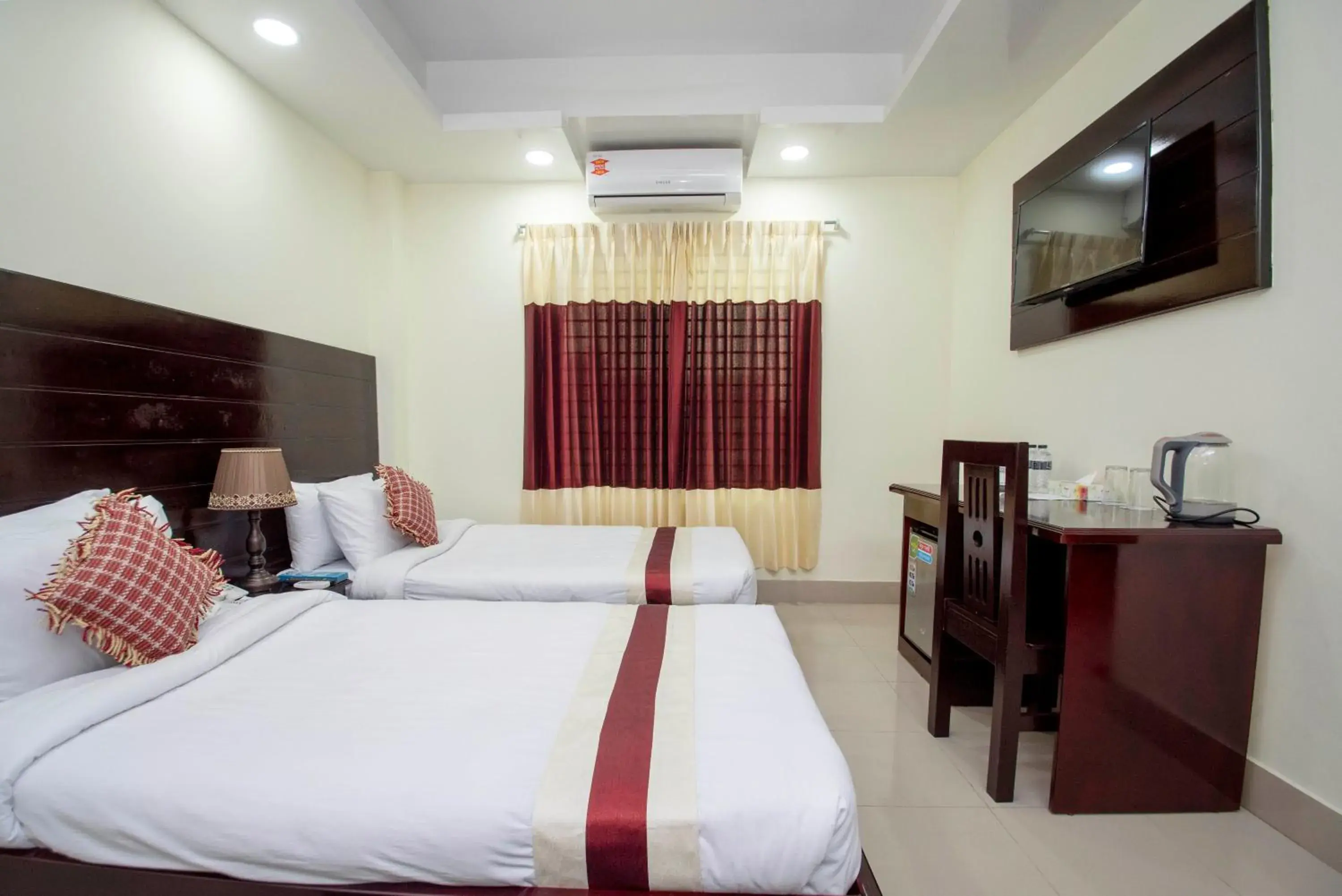 Bed in Hotel Ali Plaza Bed in Hotel Ali Plaza