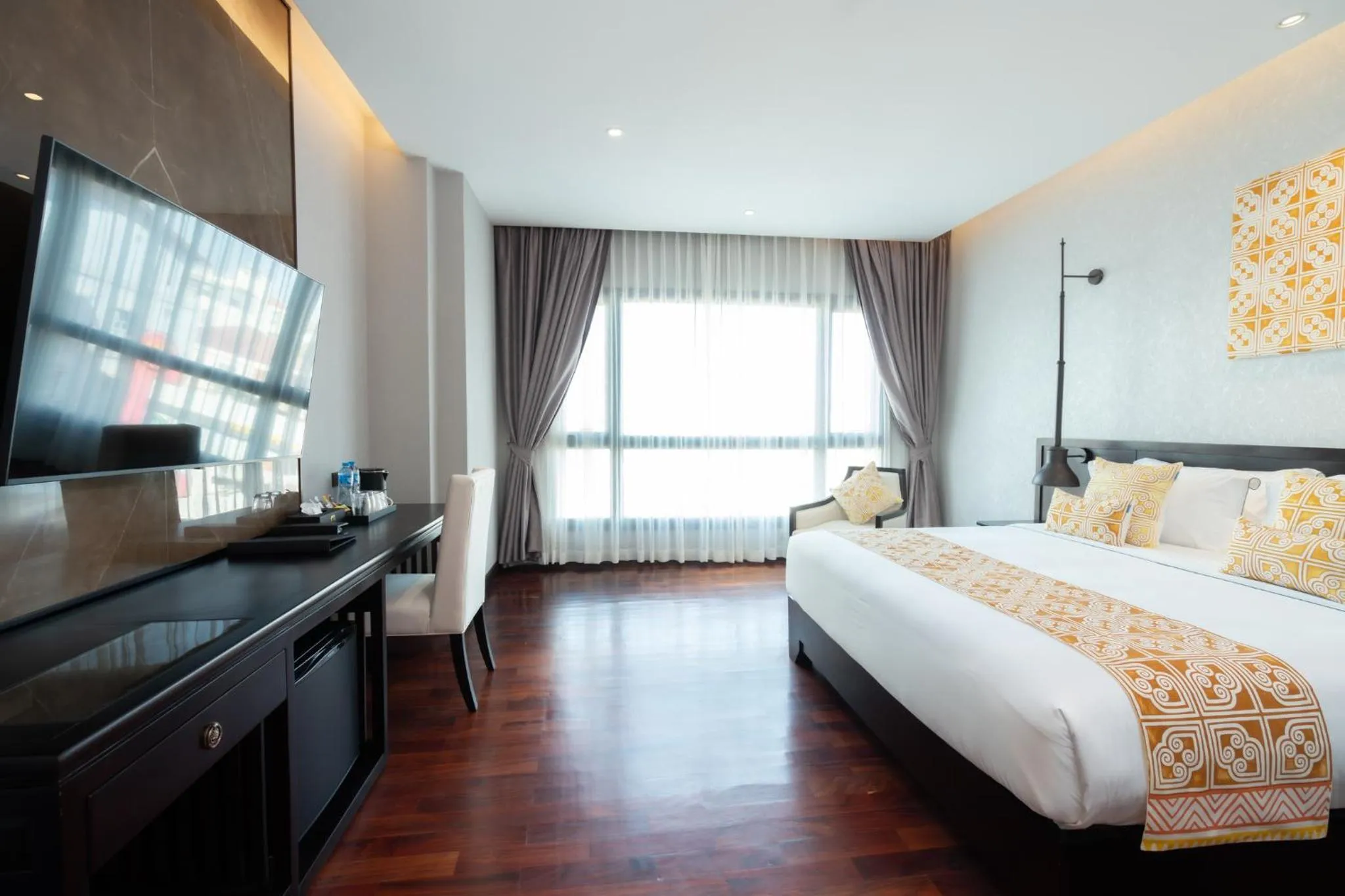 Bed in Mintra Hotel Vientiane