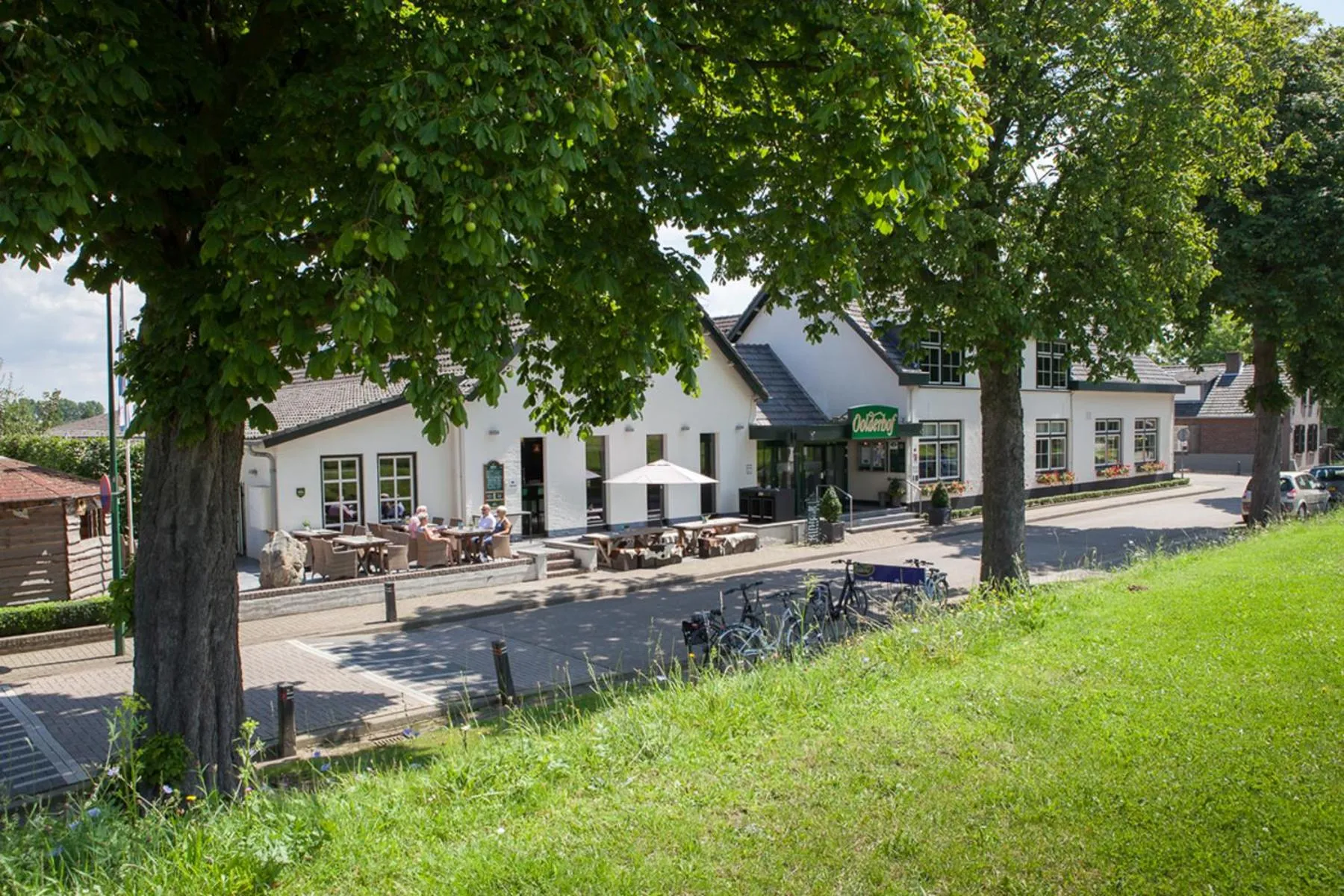 Property building in Restaurant Oolderhof BV