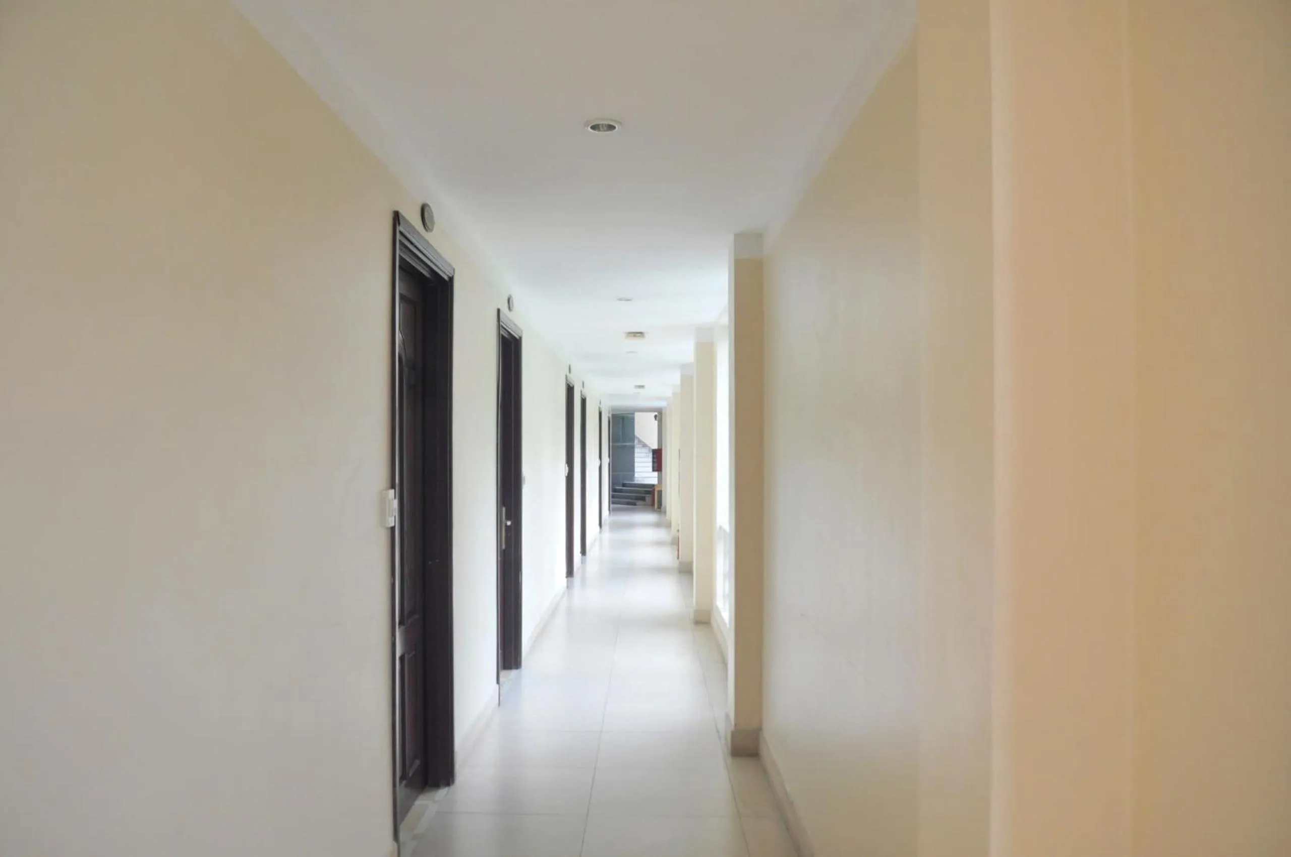 Property building in Hung Long Harbour Hotel