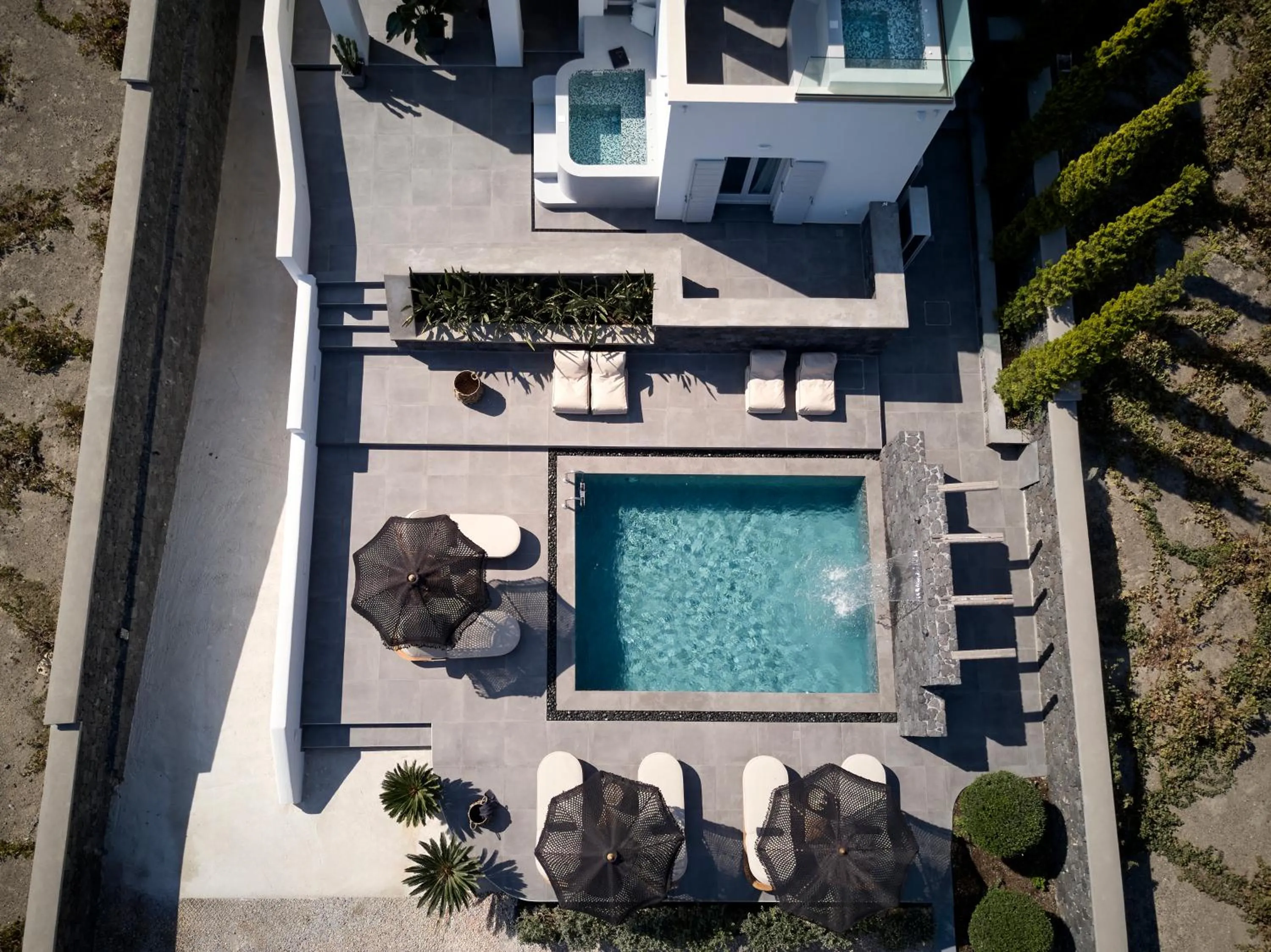 EPICENTER LUXURY RESIDENCE