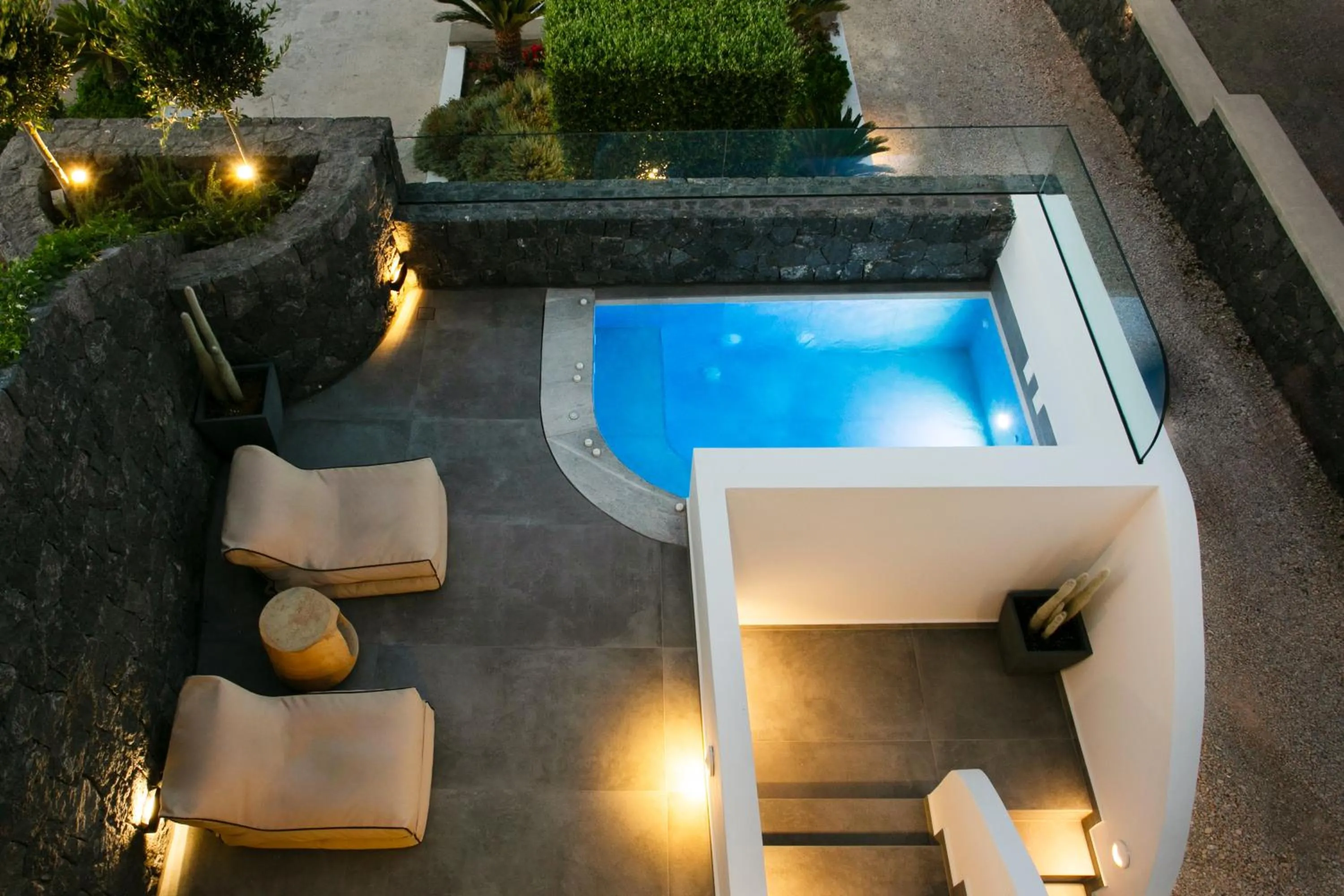 EPICENTER LUXURY RESIDENCE