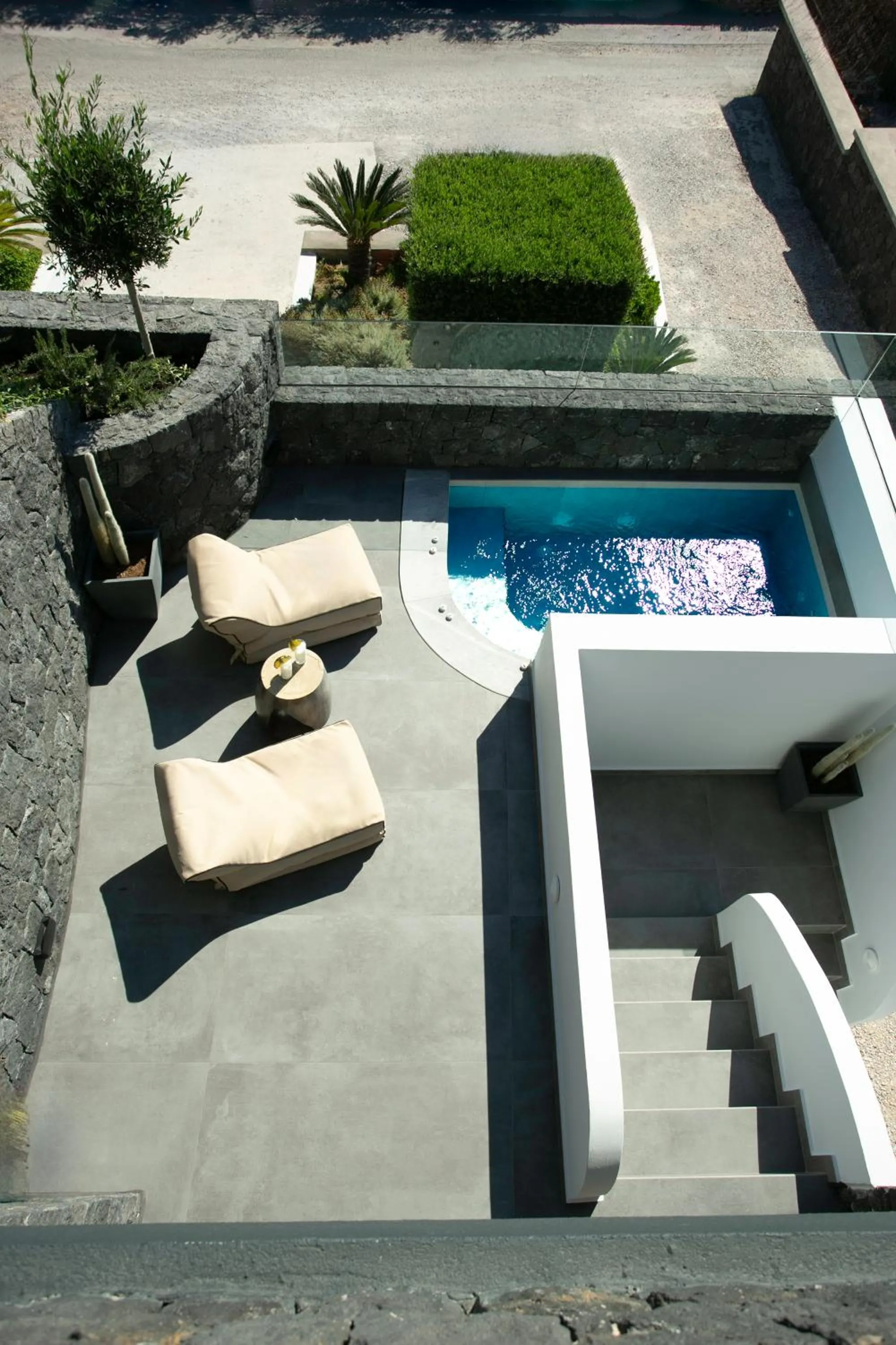 EPICENTER LUXURY RESIDENCE