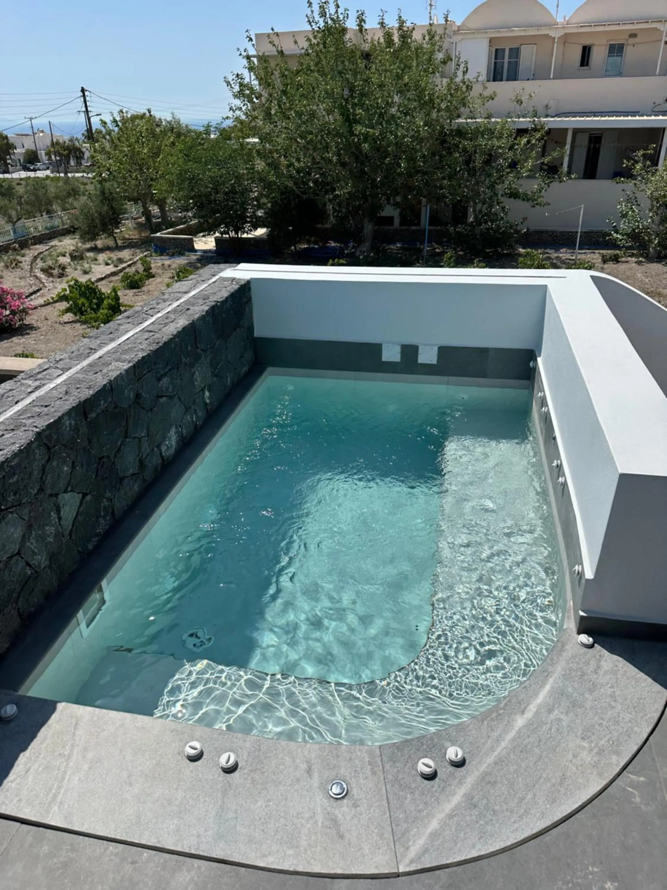 EPICENTER LUXURY RESIDENCE