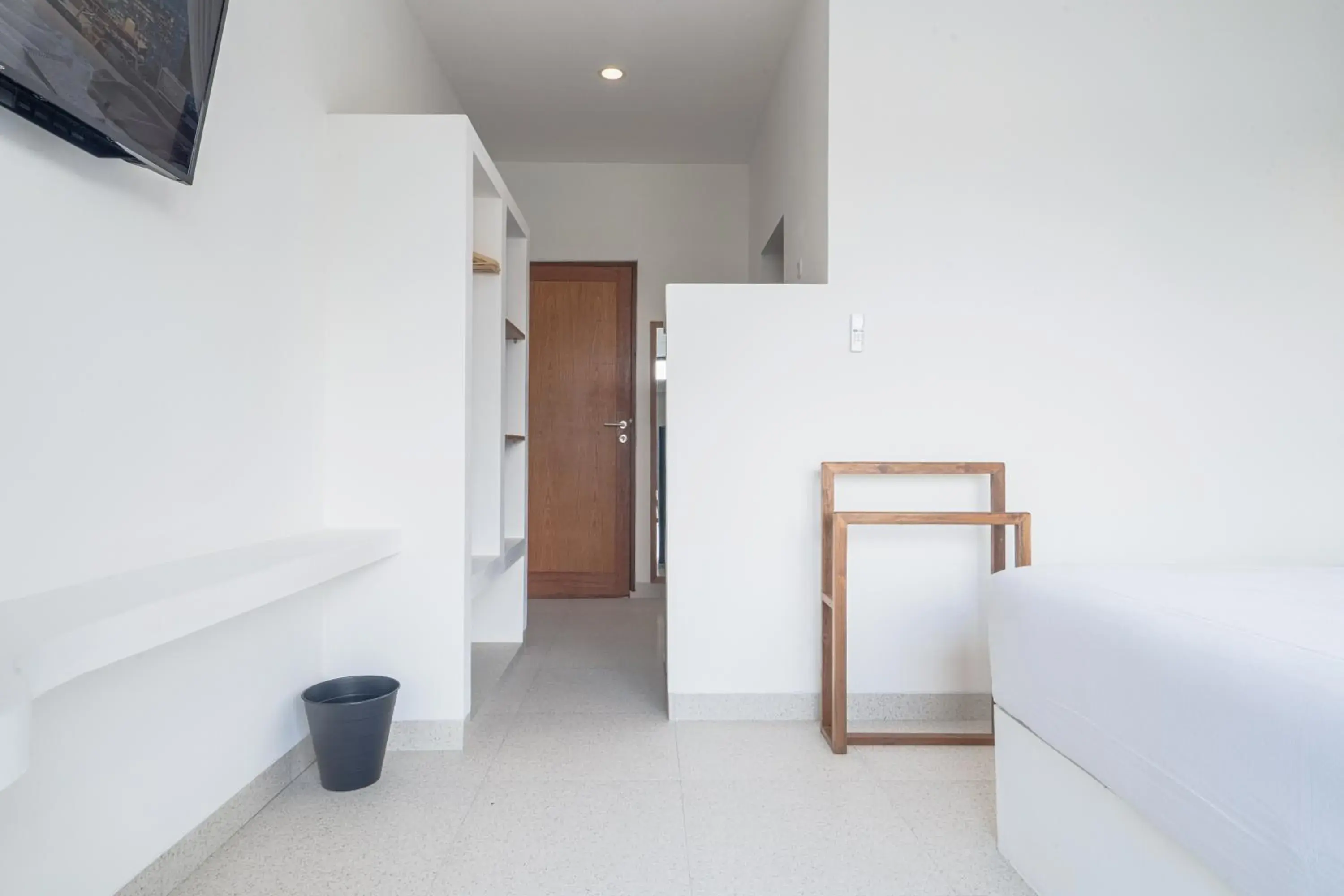 Photo of the whole room, Bed in The Simore Photo of the whole room, Bed in The Simore