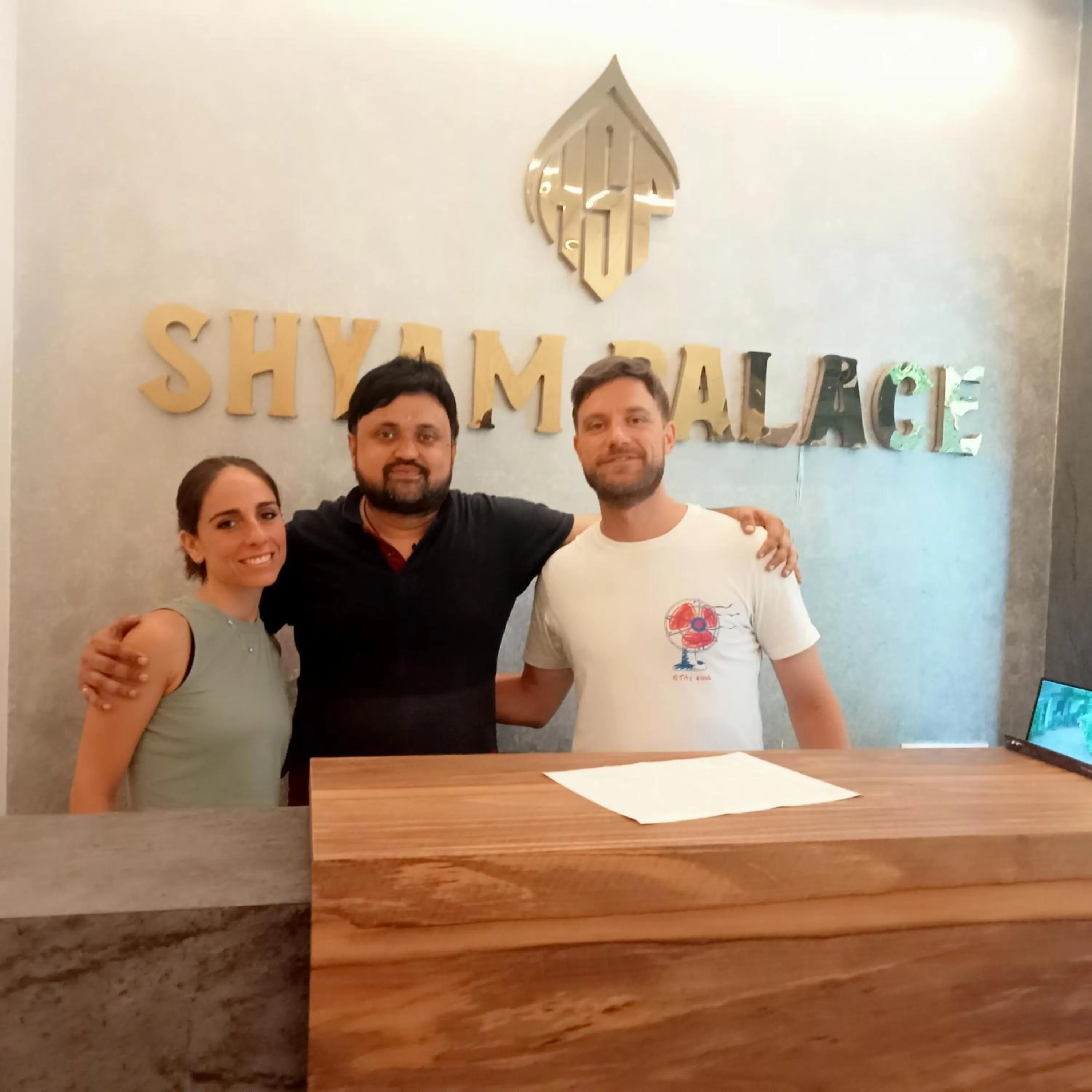 Guests in HOTEL SHYAM PALACE INDIA AGRA