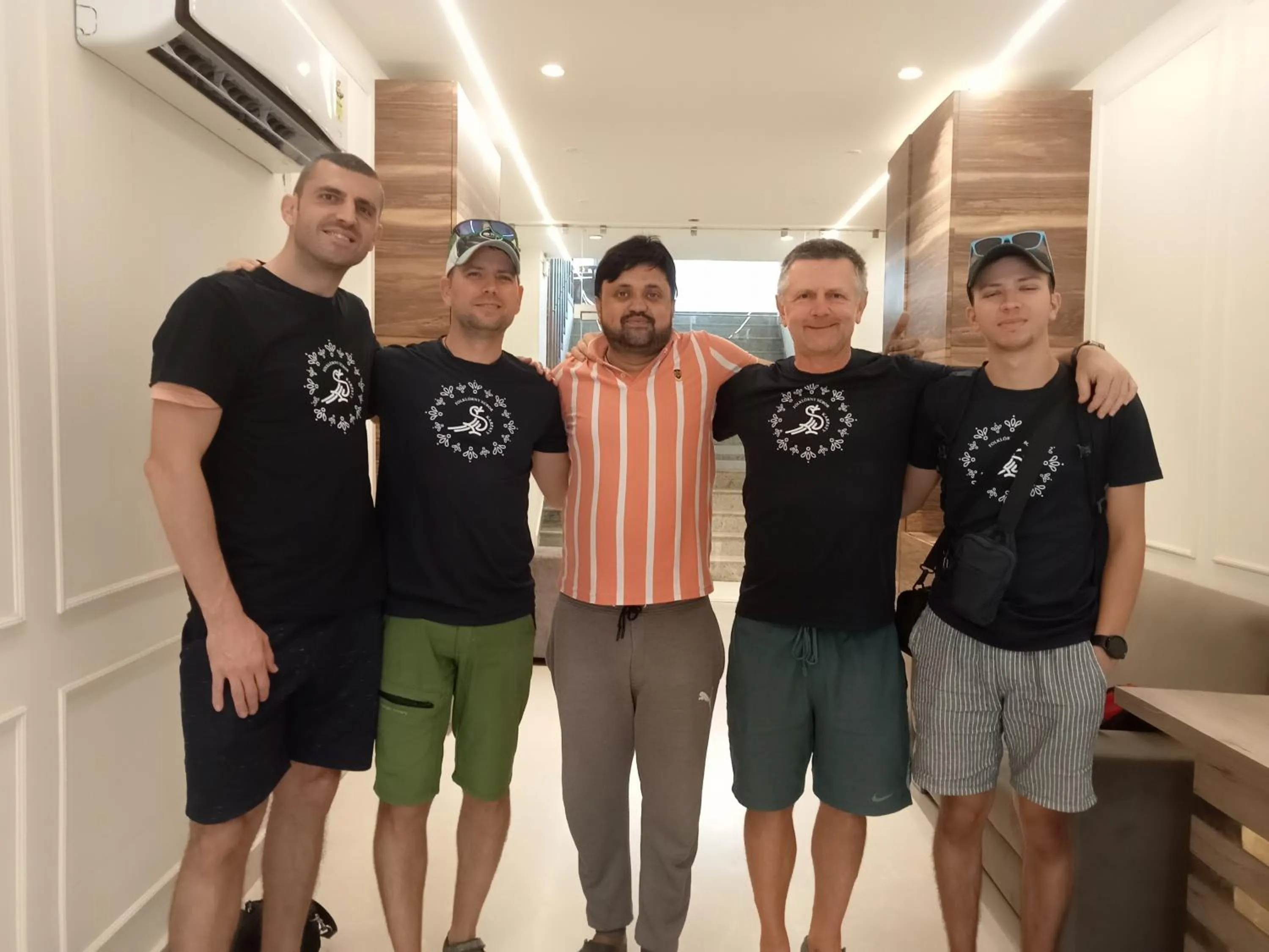 Guests in HOTEL SHYAM PALACE INDIA AGRA